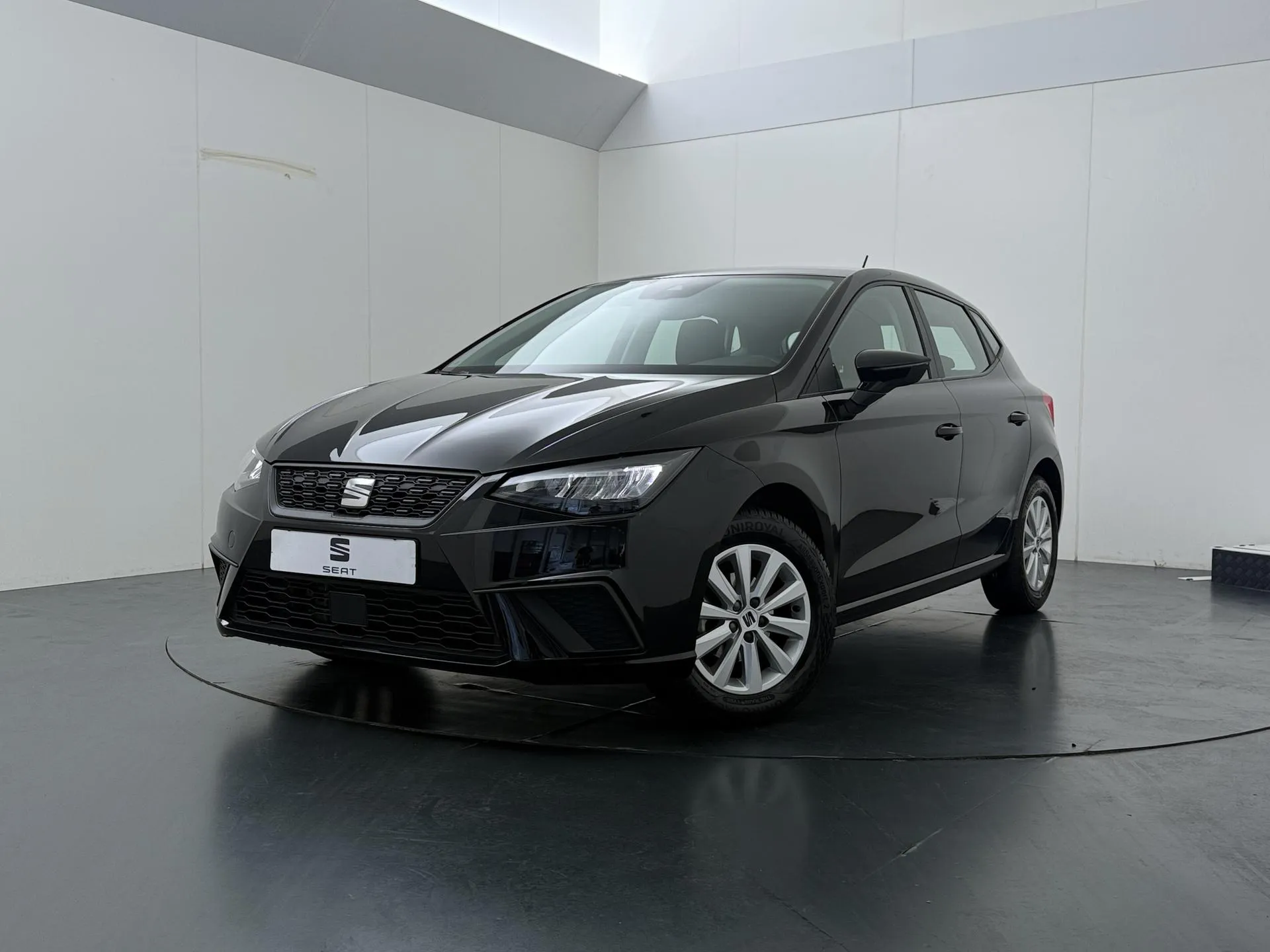 Seat Ibiza — foto 1