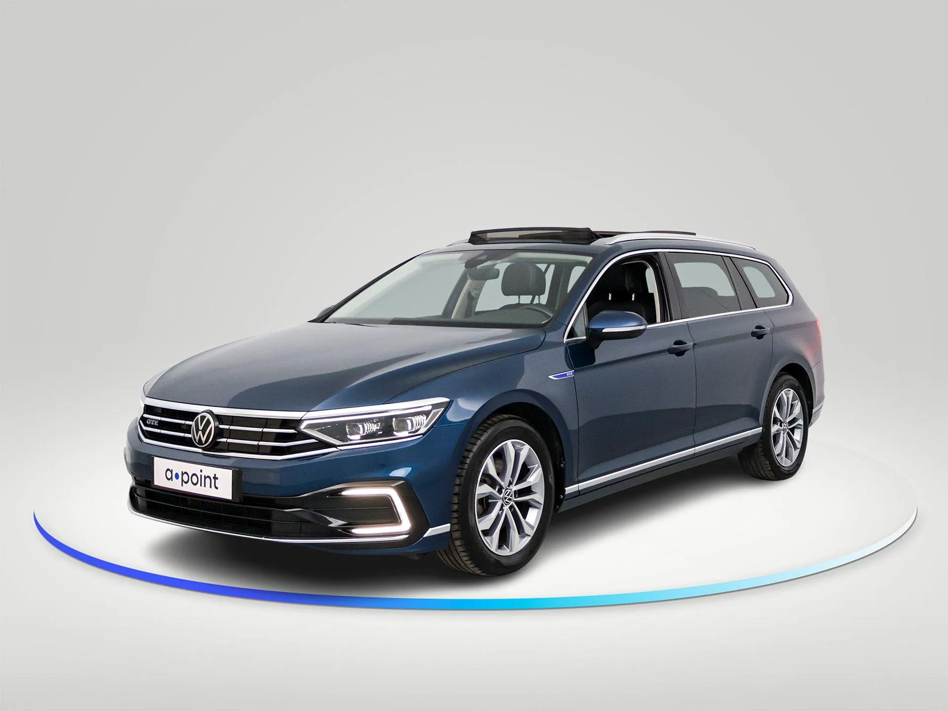 Volkswagen Passat — foto 1