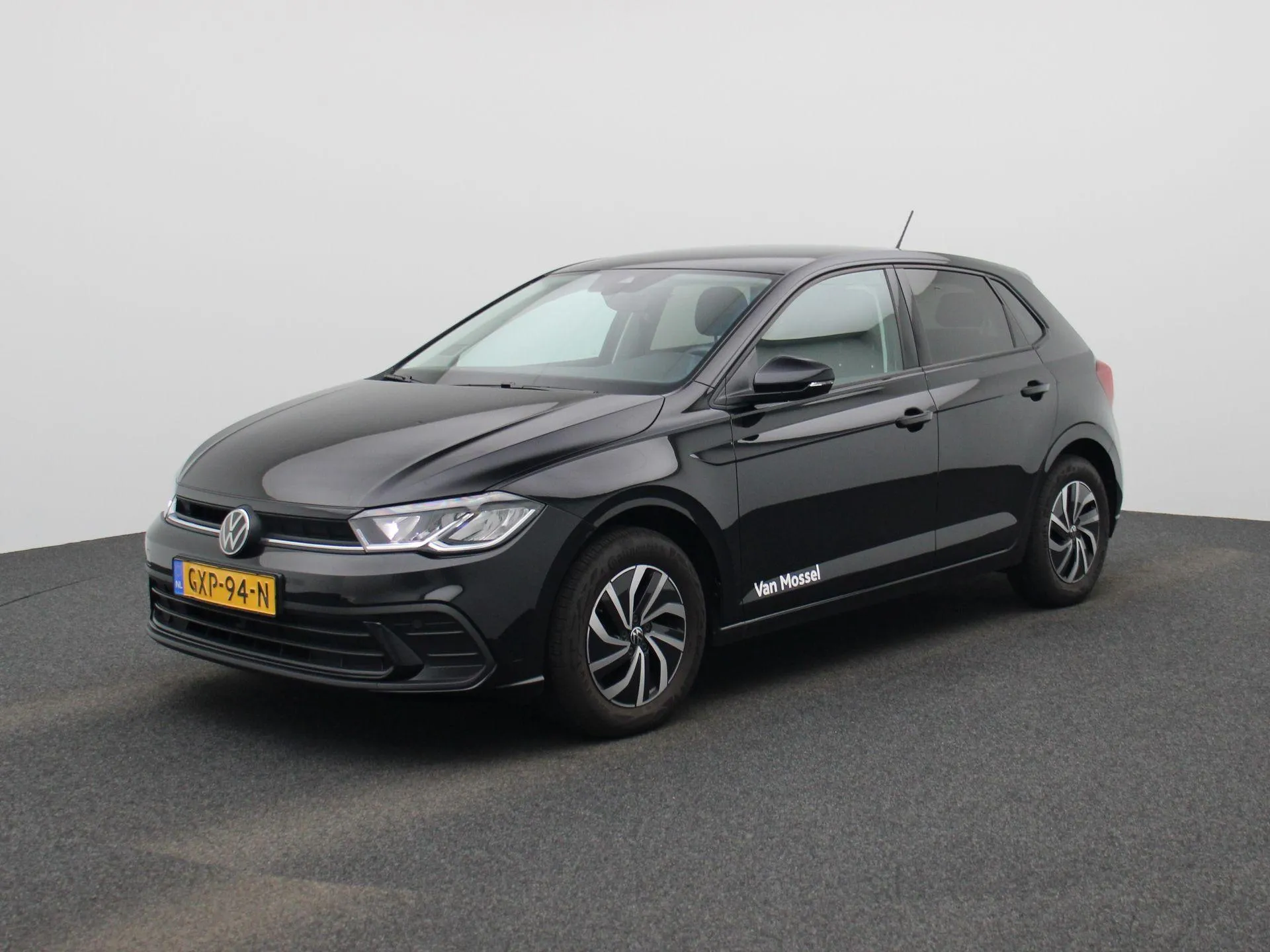 Volkswagen Polo — foto 1