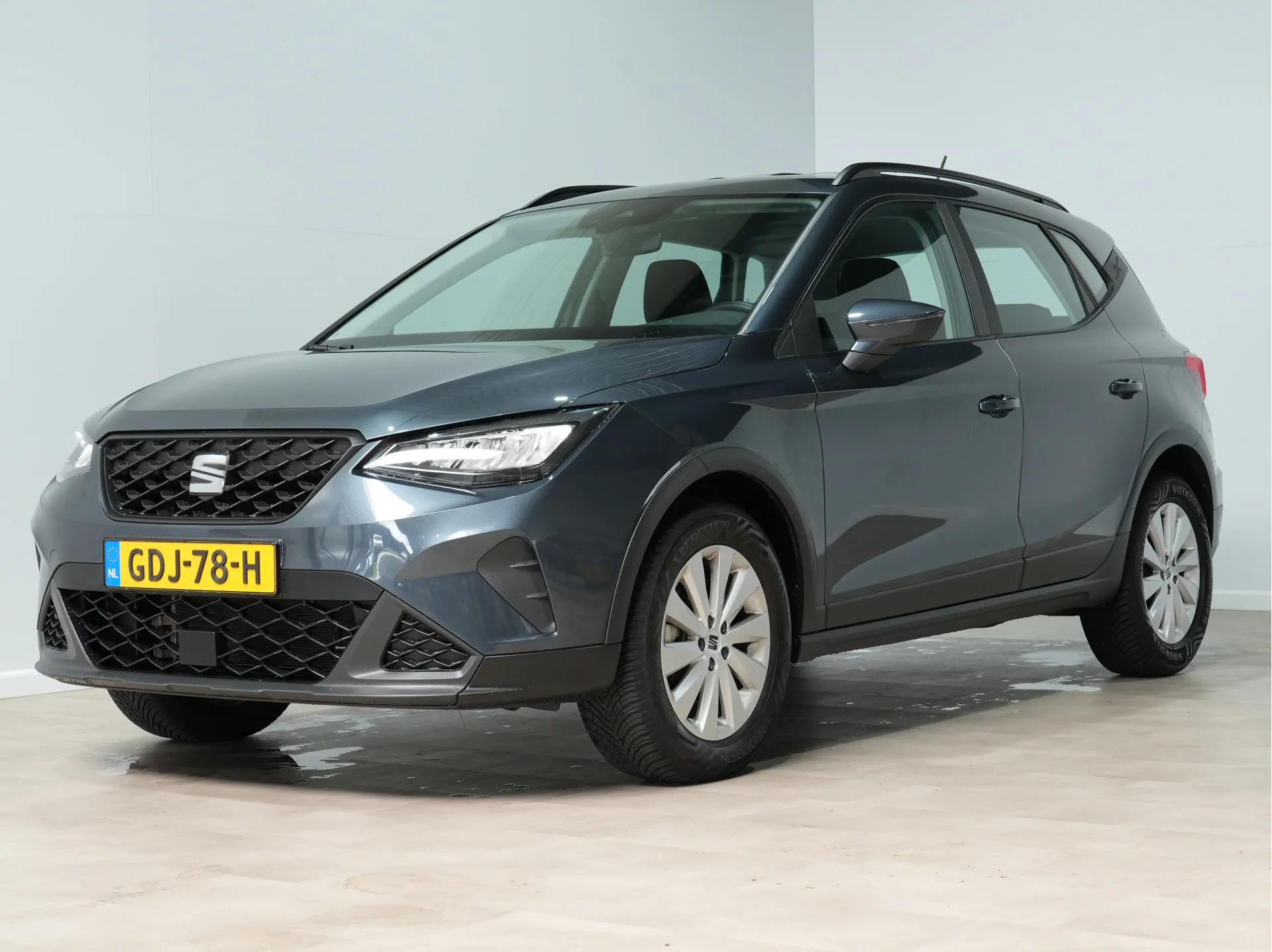 Seat Arona — foto 1