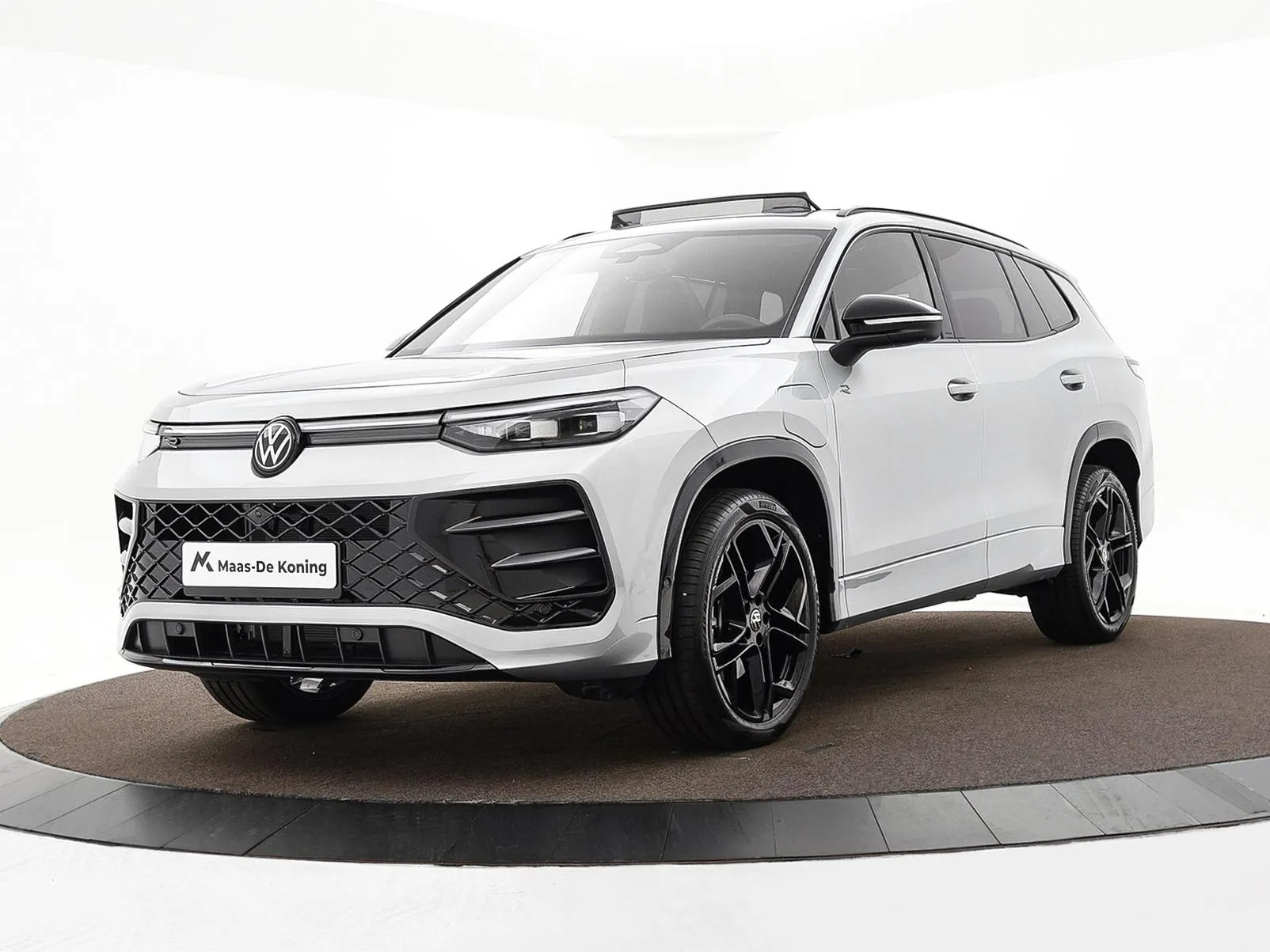 Volkswagen Tayron — foto 1