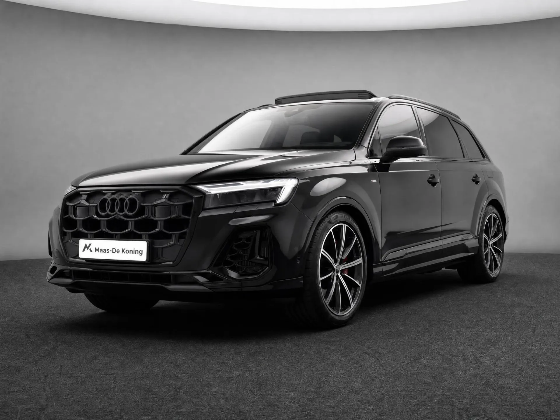 Audi Q7 — foto 1