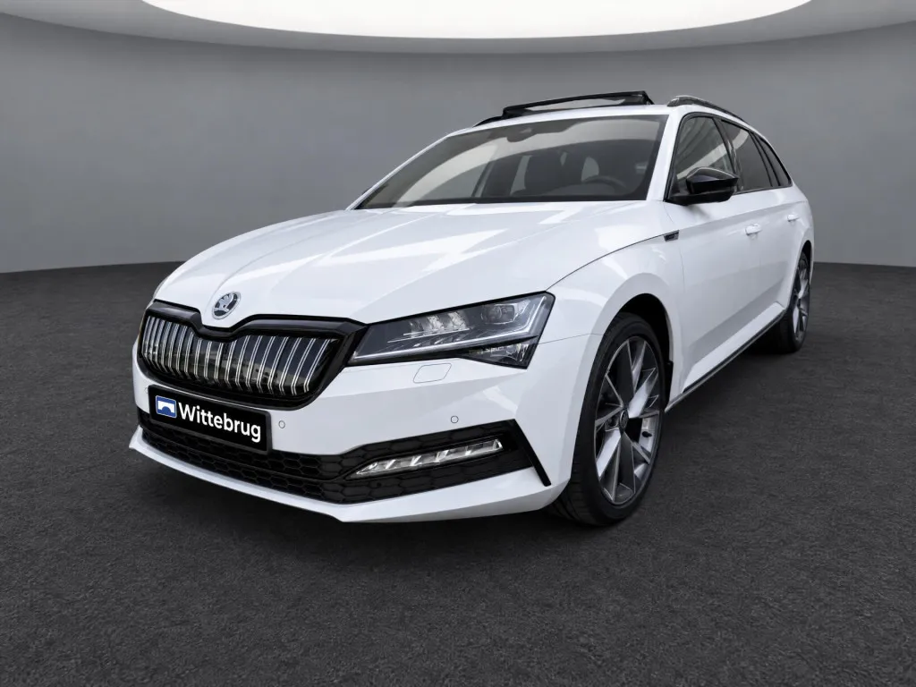 Škoda Superb — foto 1
