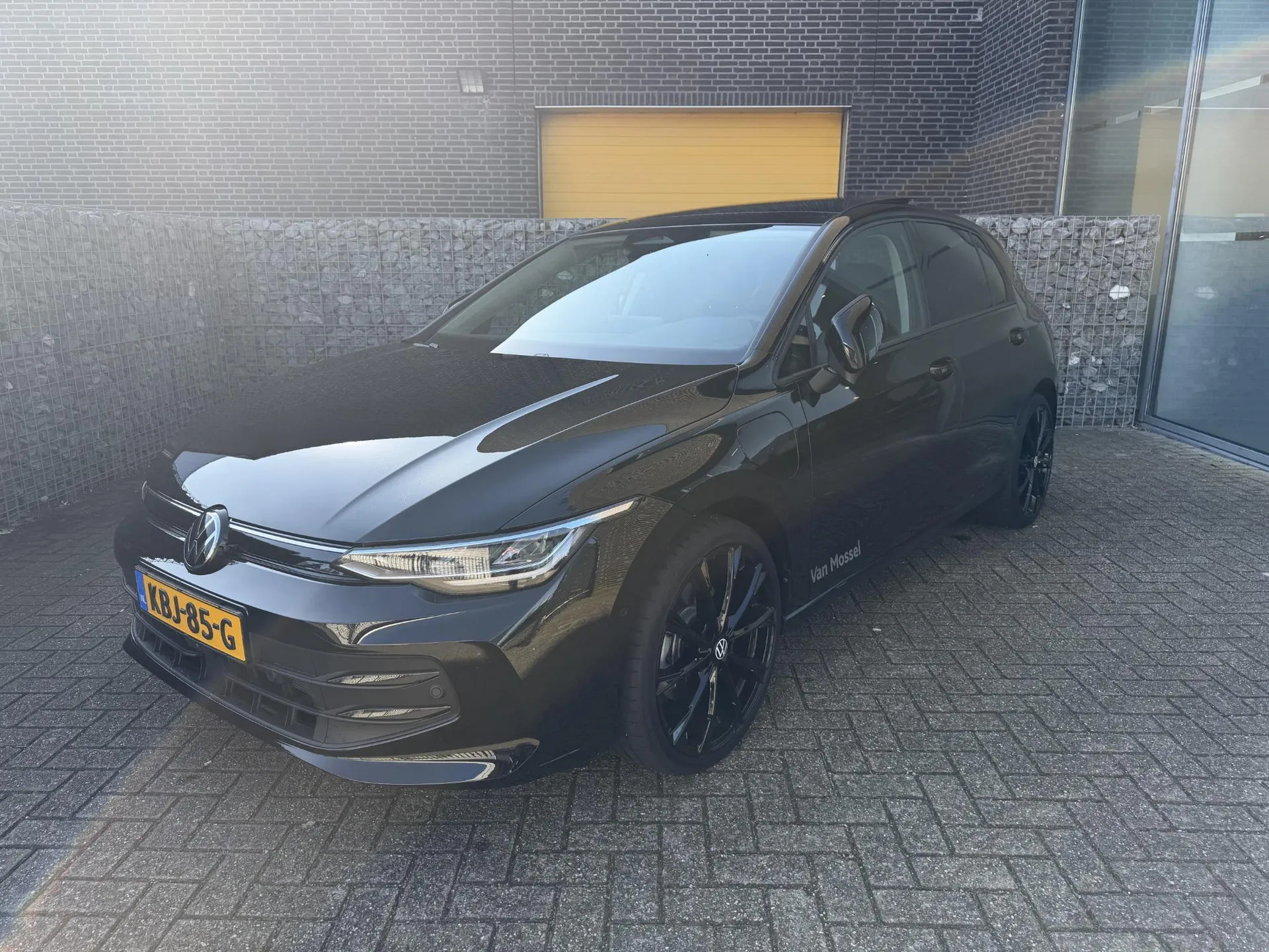 Volkswagen Golf — foto 1