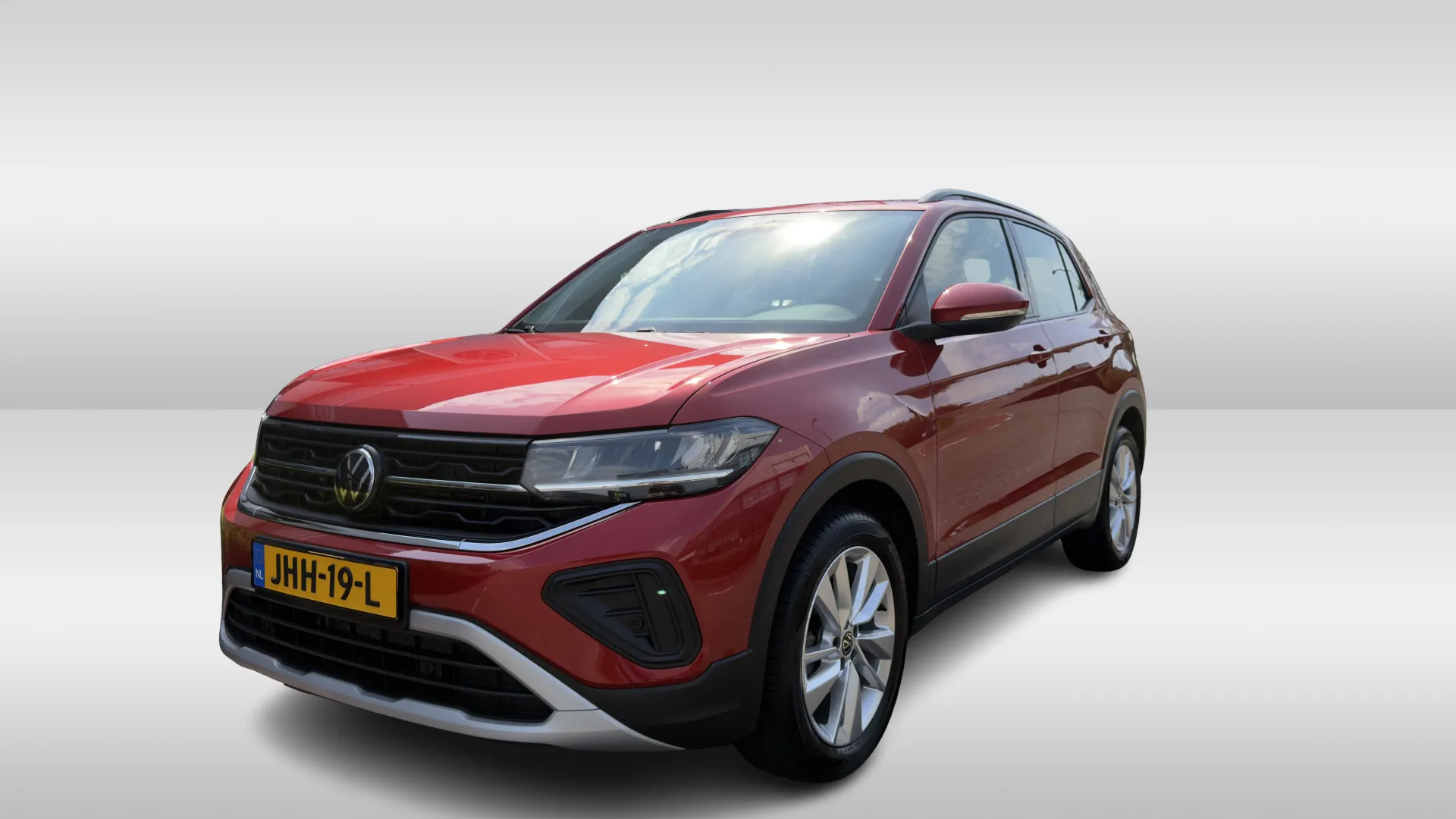 Volkswagen T-Cross — foto 1