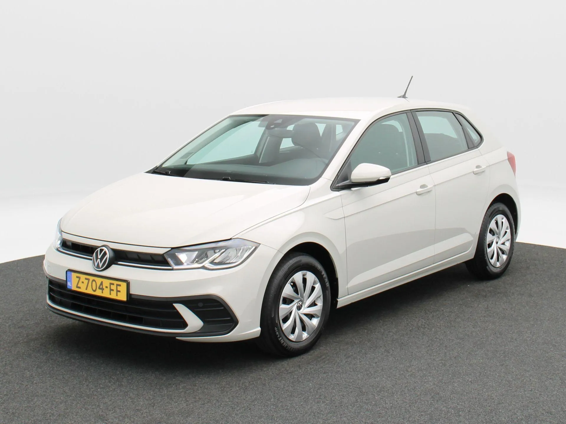 Volkswagen Polo — foto 1
