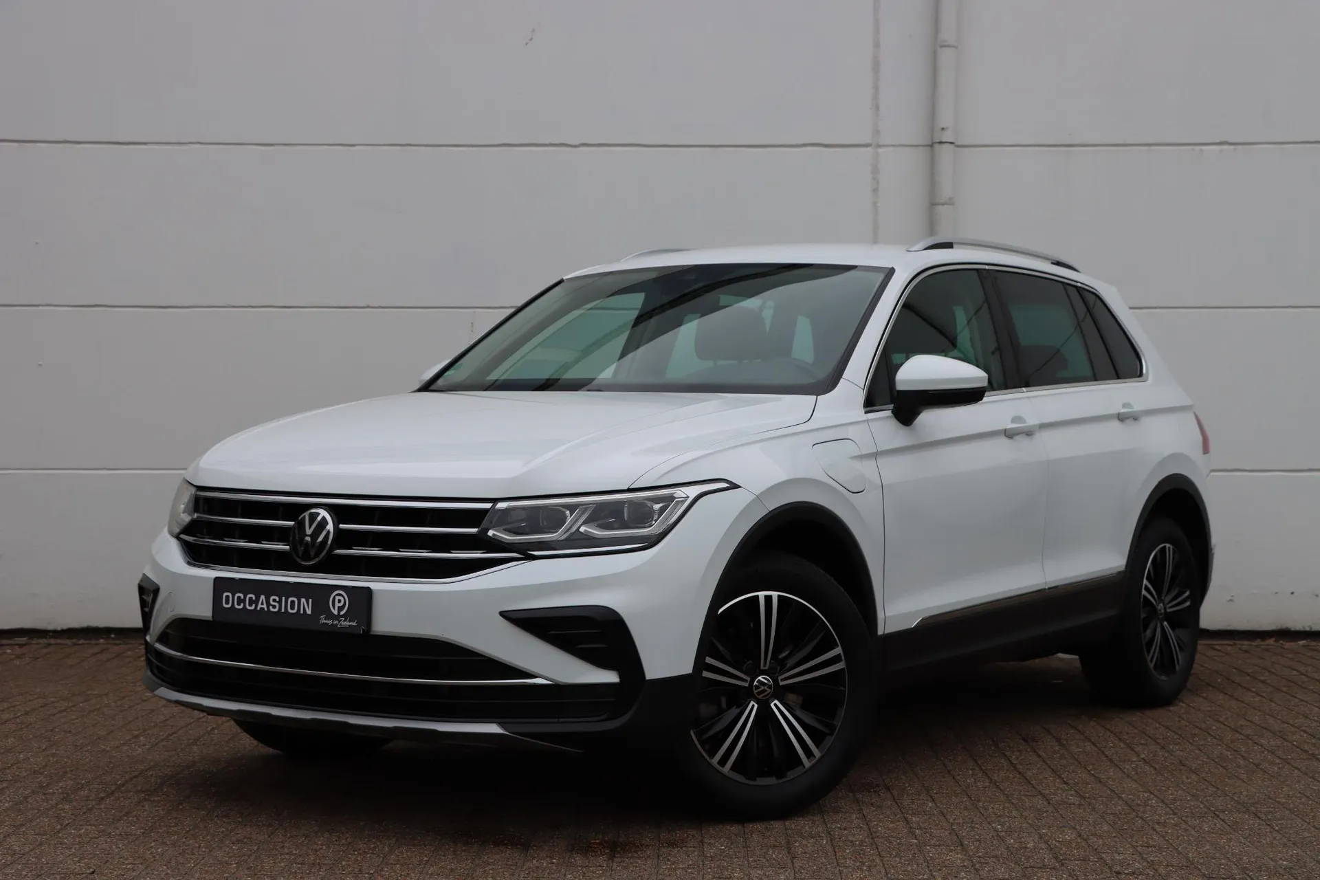 Volkswagen Tiguan — foto 1