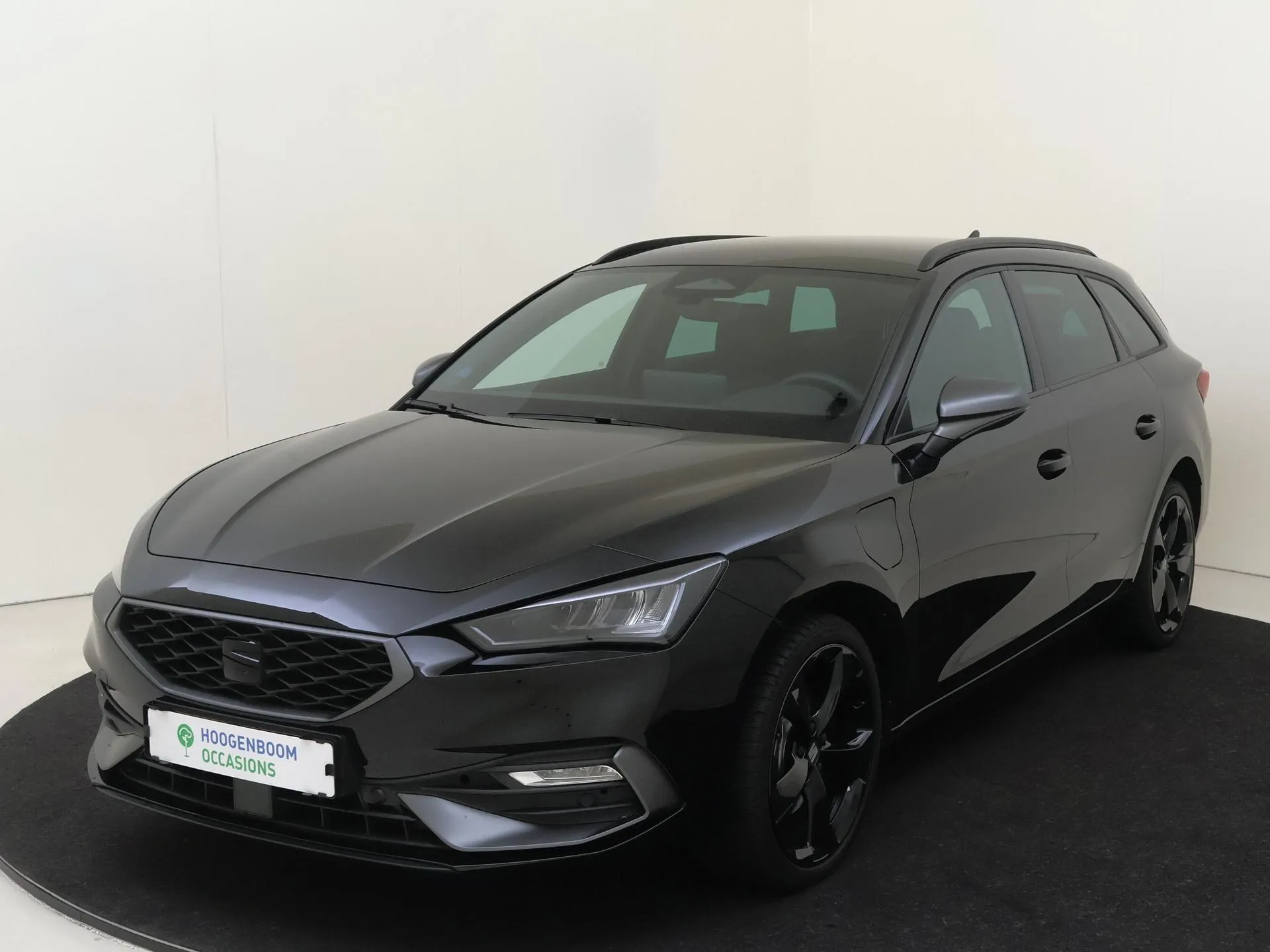 Seat Leon — foto 1