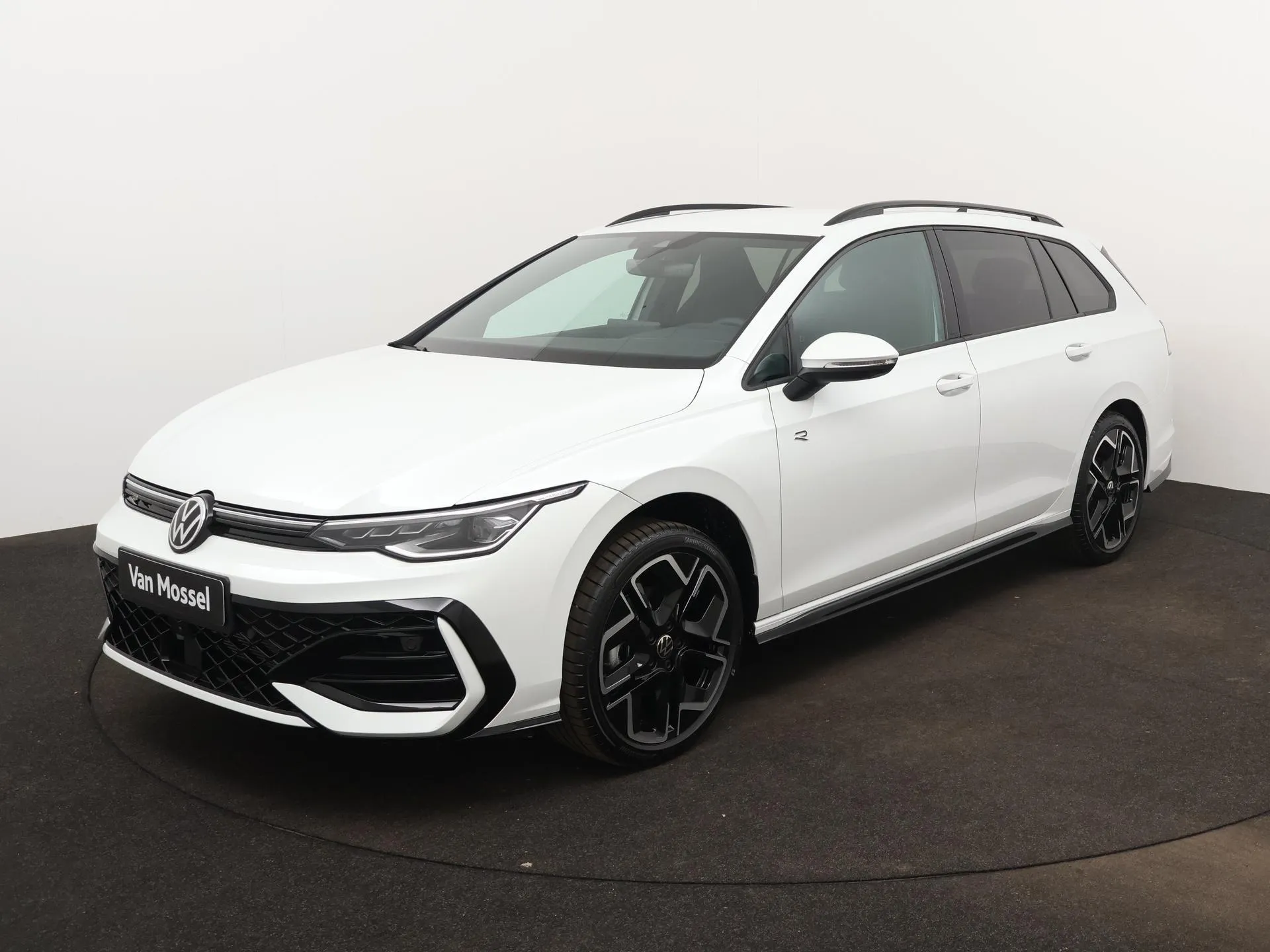 Volkswagen Golf — foto 1