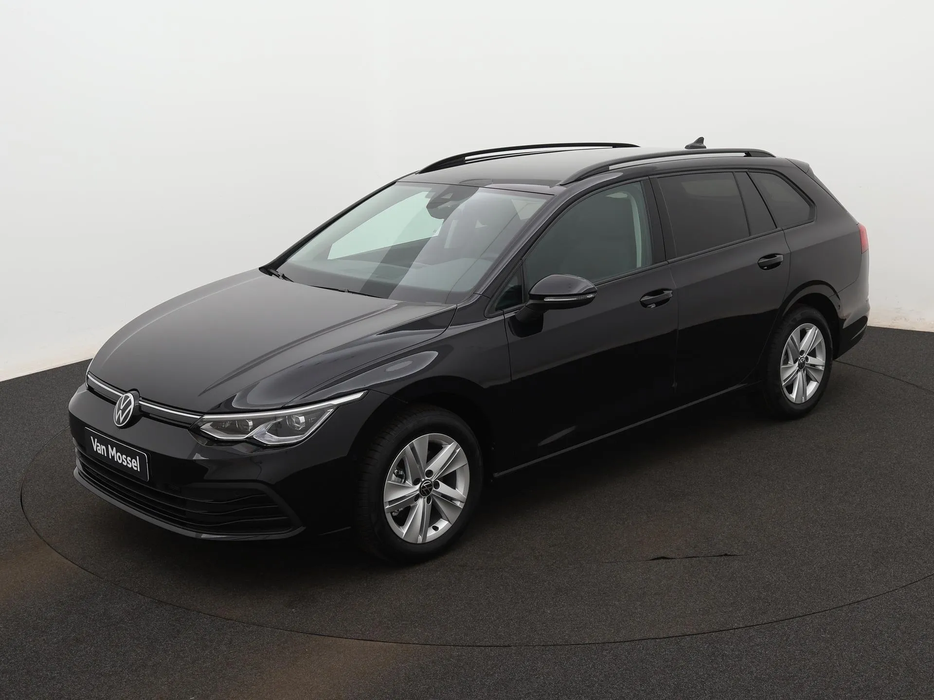 Volkswagen Golf — foto 1