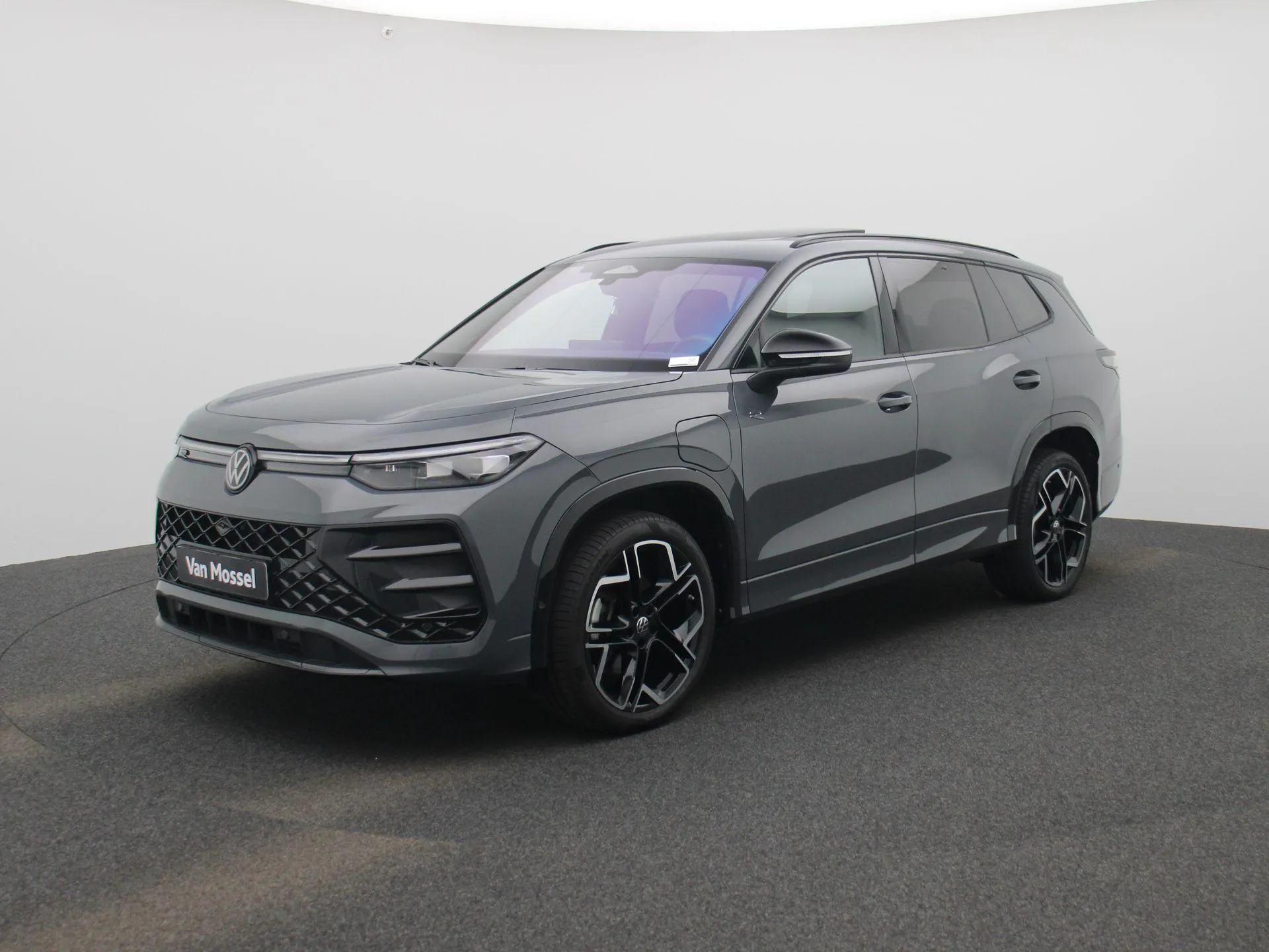 Volkswagen Tayron — foto 1