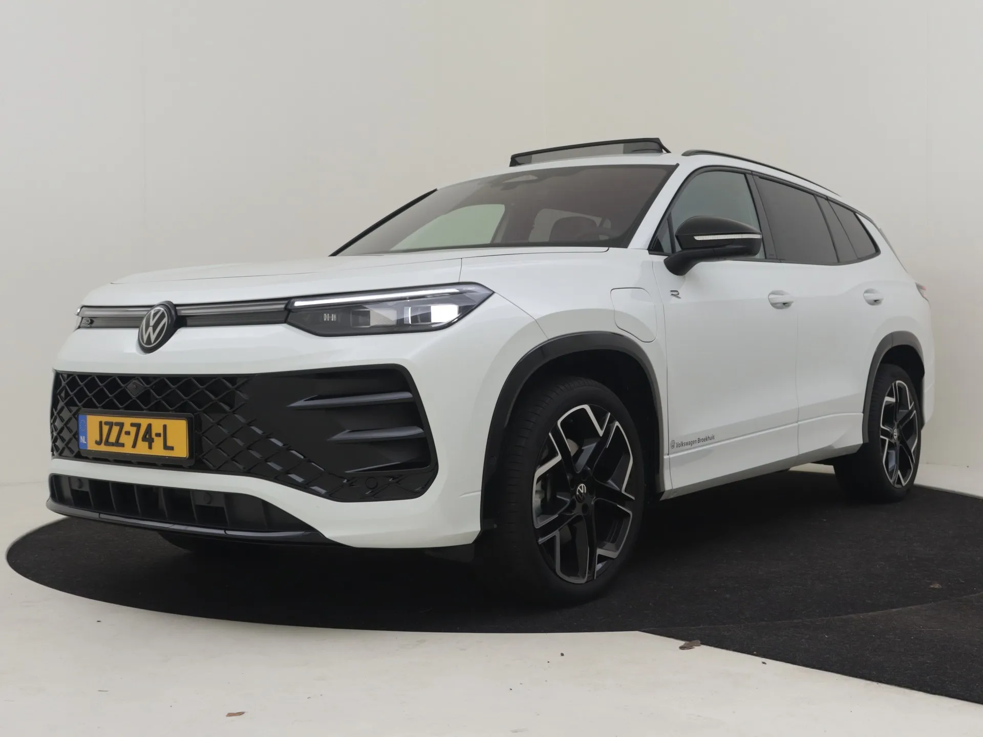 Volkswagen Tayron — foto 1