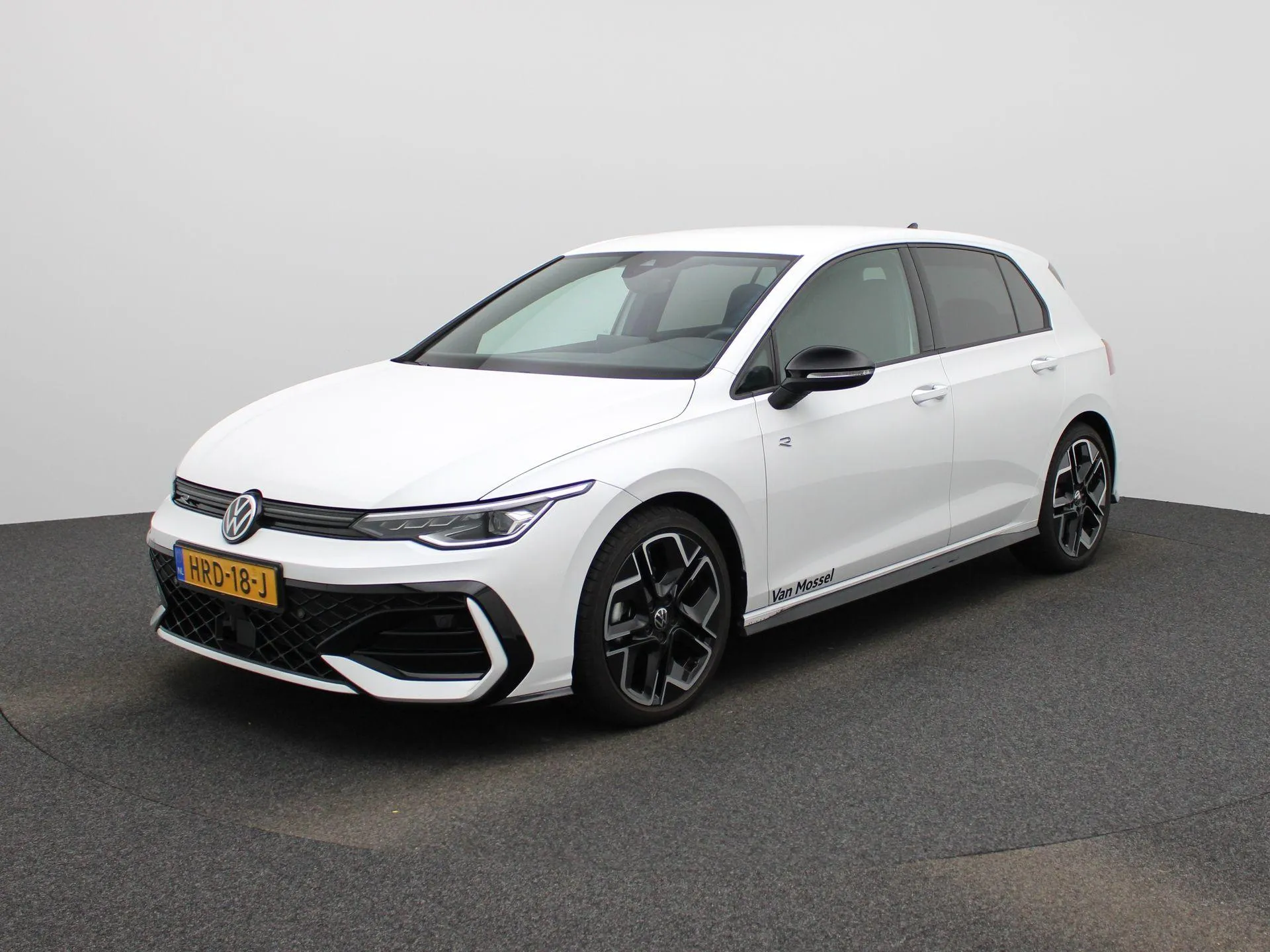 Volkswagen Golf — foto 1