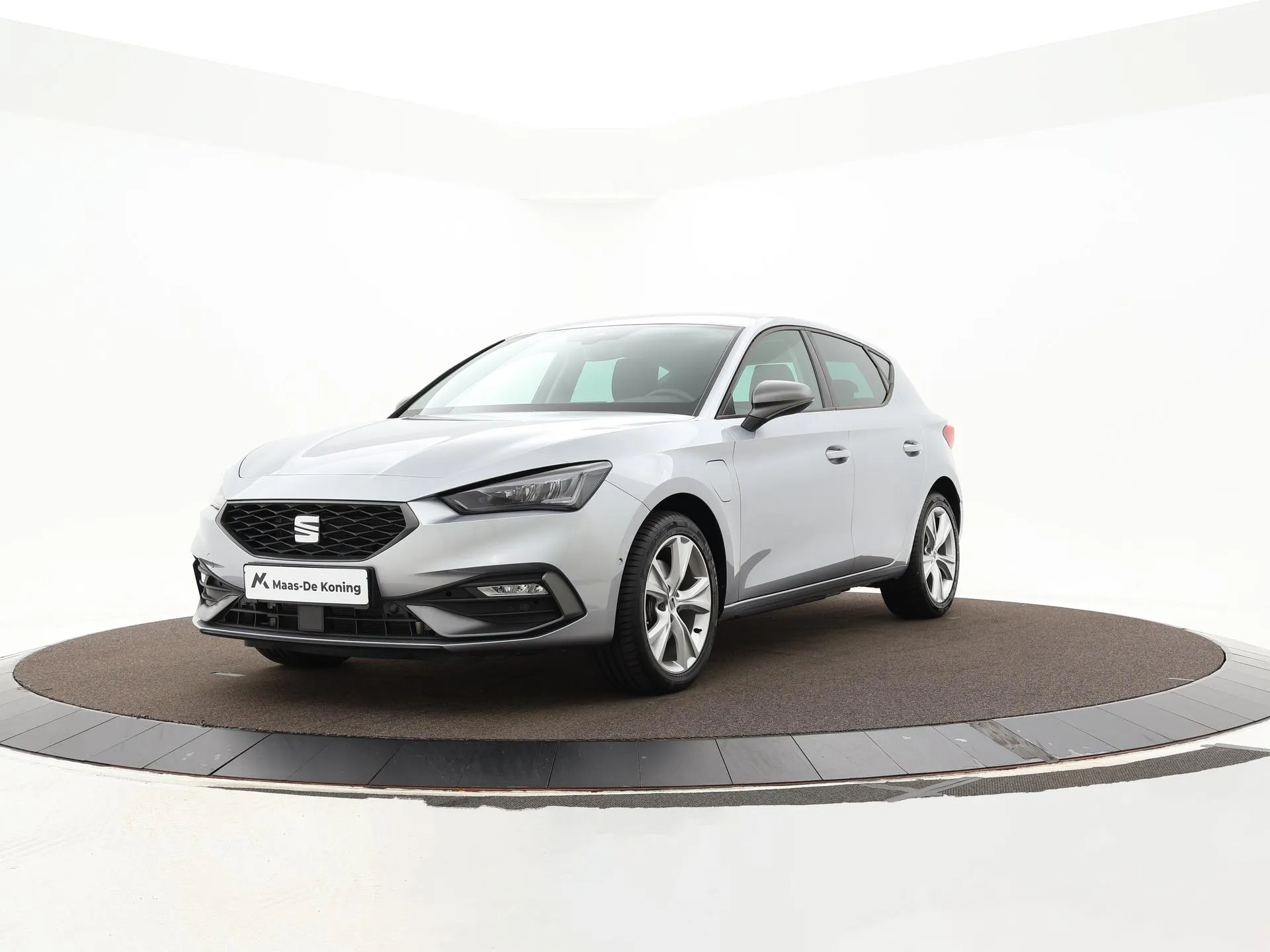 Seat Leon — foto 1