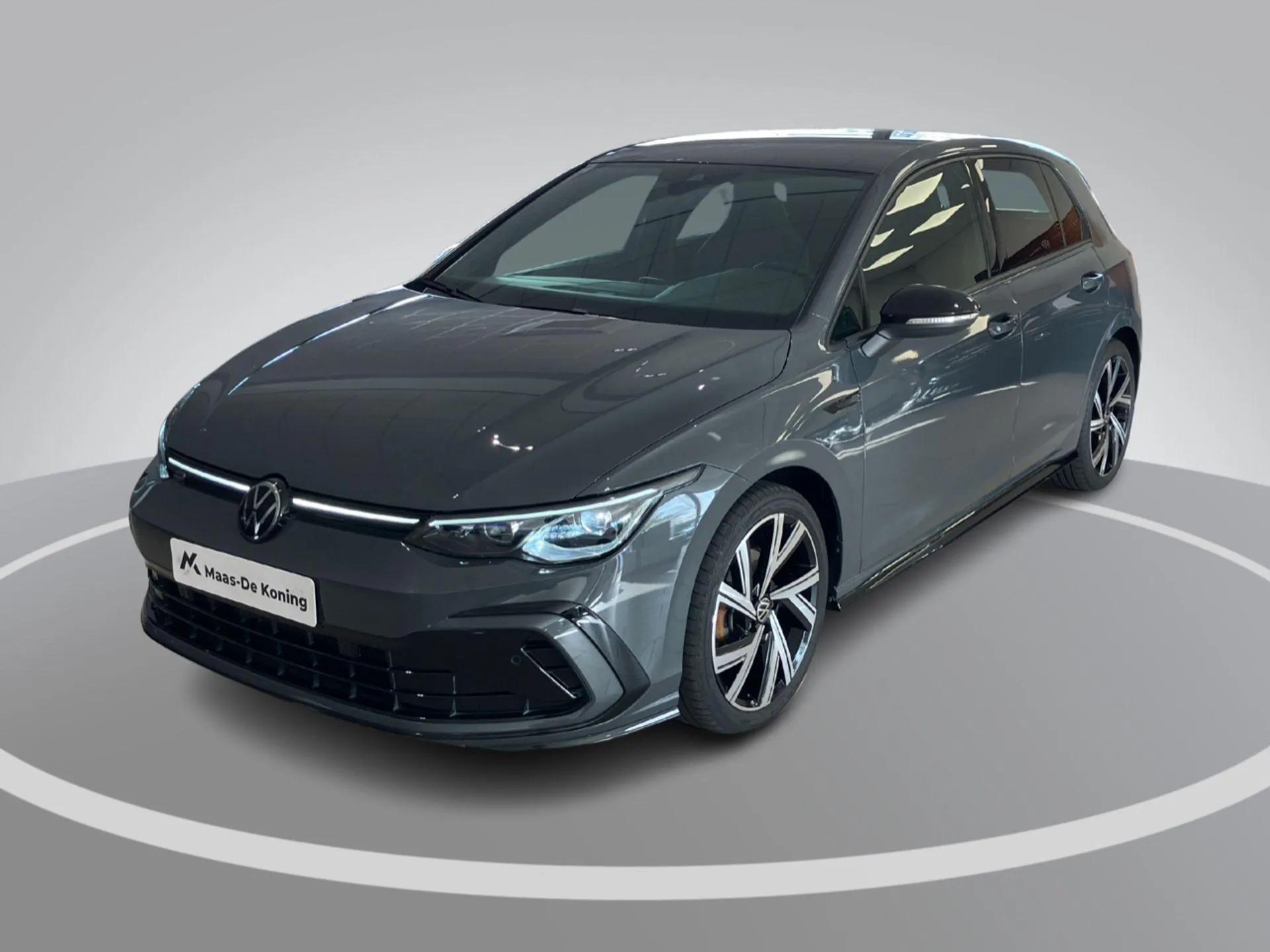 Volkswagen Golf — foto 1