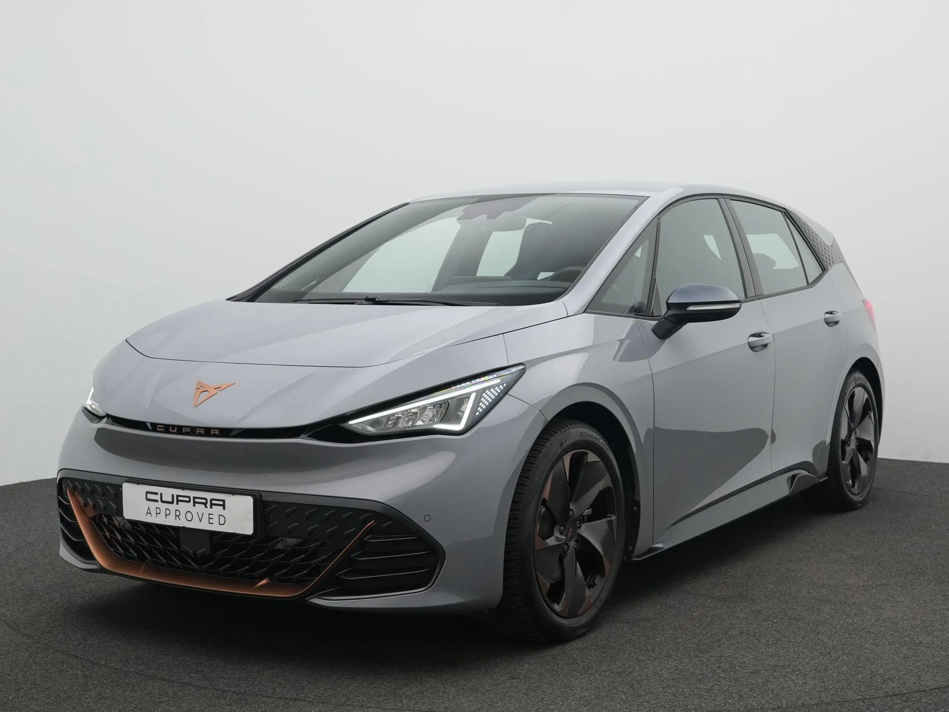 Cupra Born — foto 1