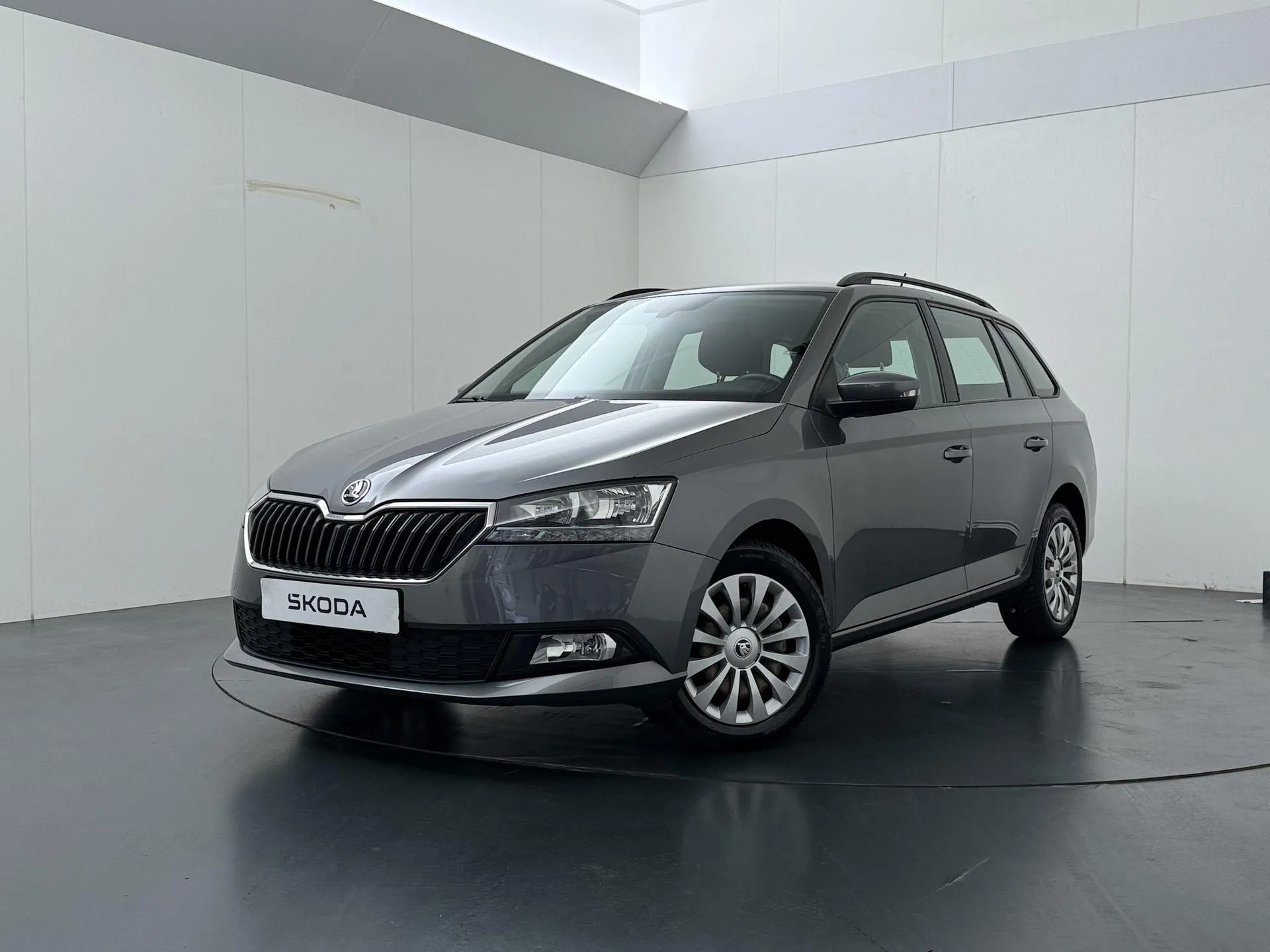 Škoda Fabia — foto 1