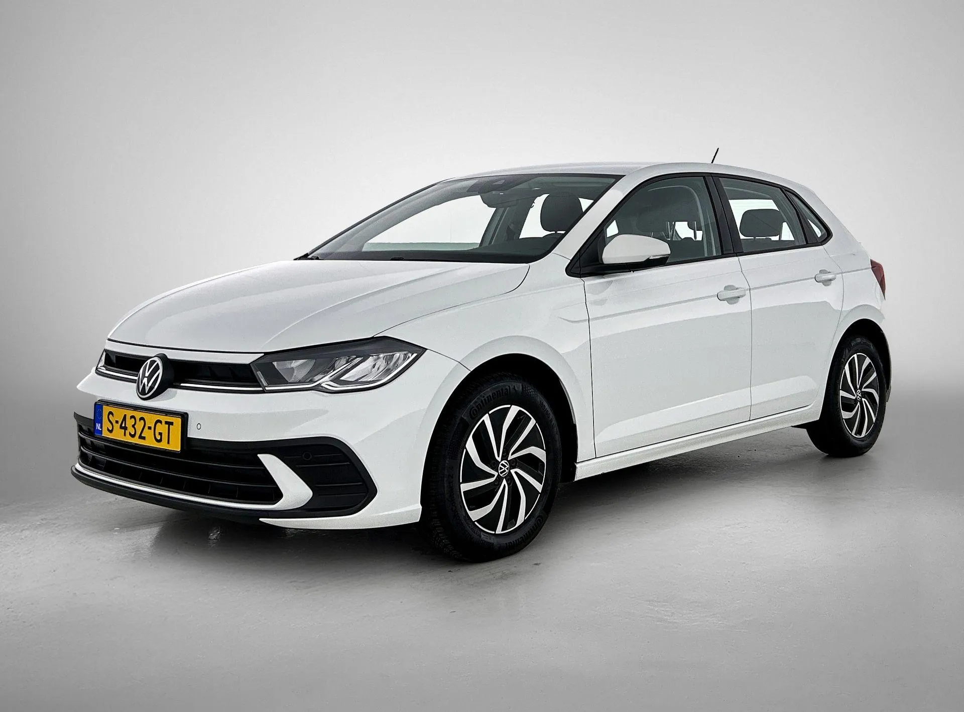 Volkswagen Polo — foto 1