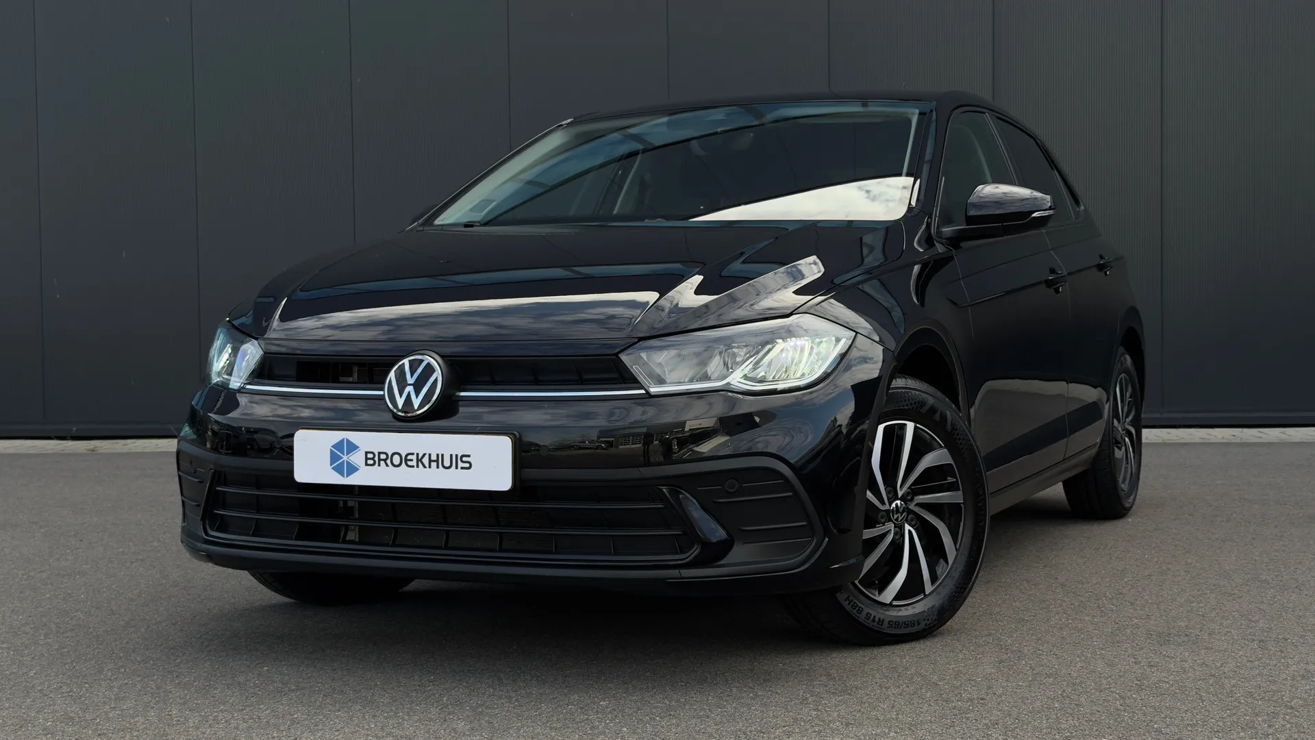 Volkswagen Polo — foto 1