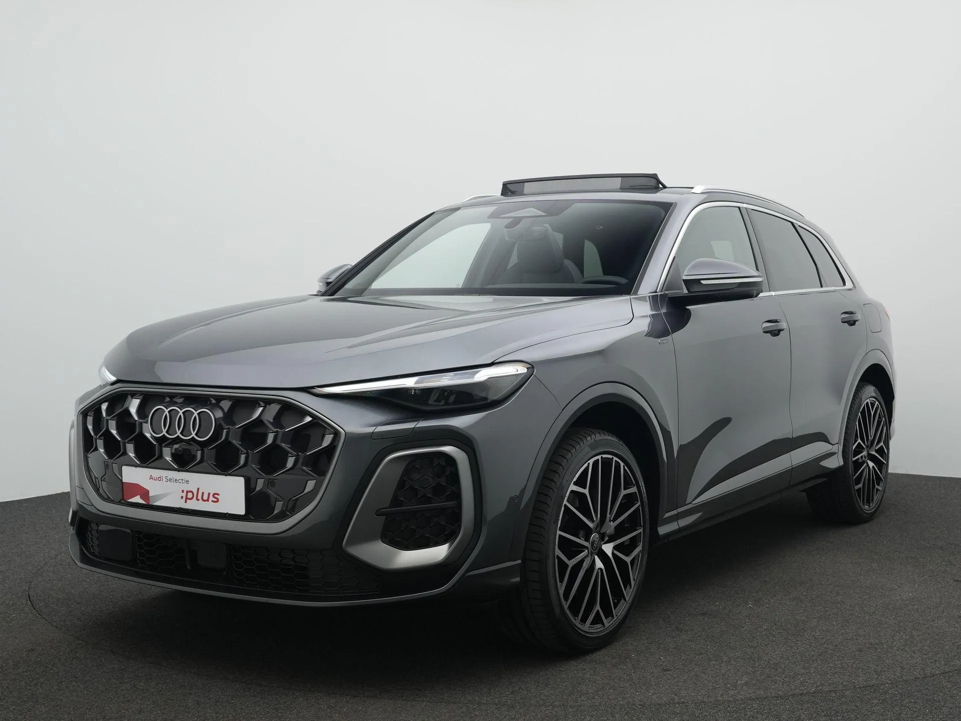 Audi Q5 — foto 1
