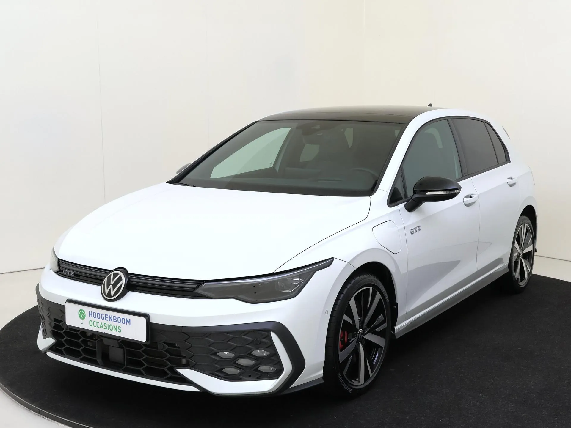 Volkswagen Golf — foto 1