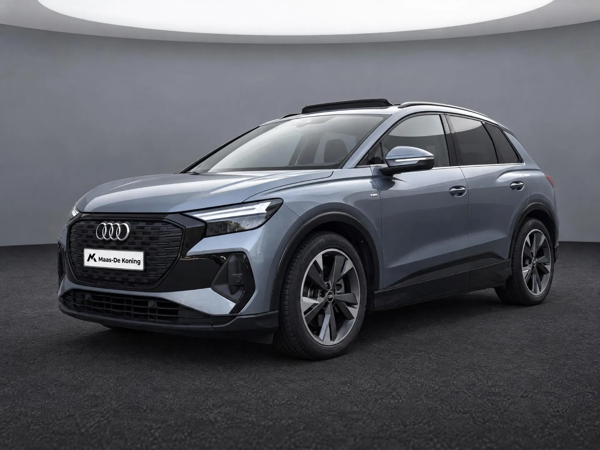 Audi Q4 e-tron — foto 1