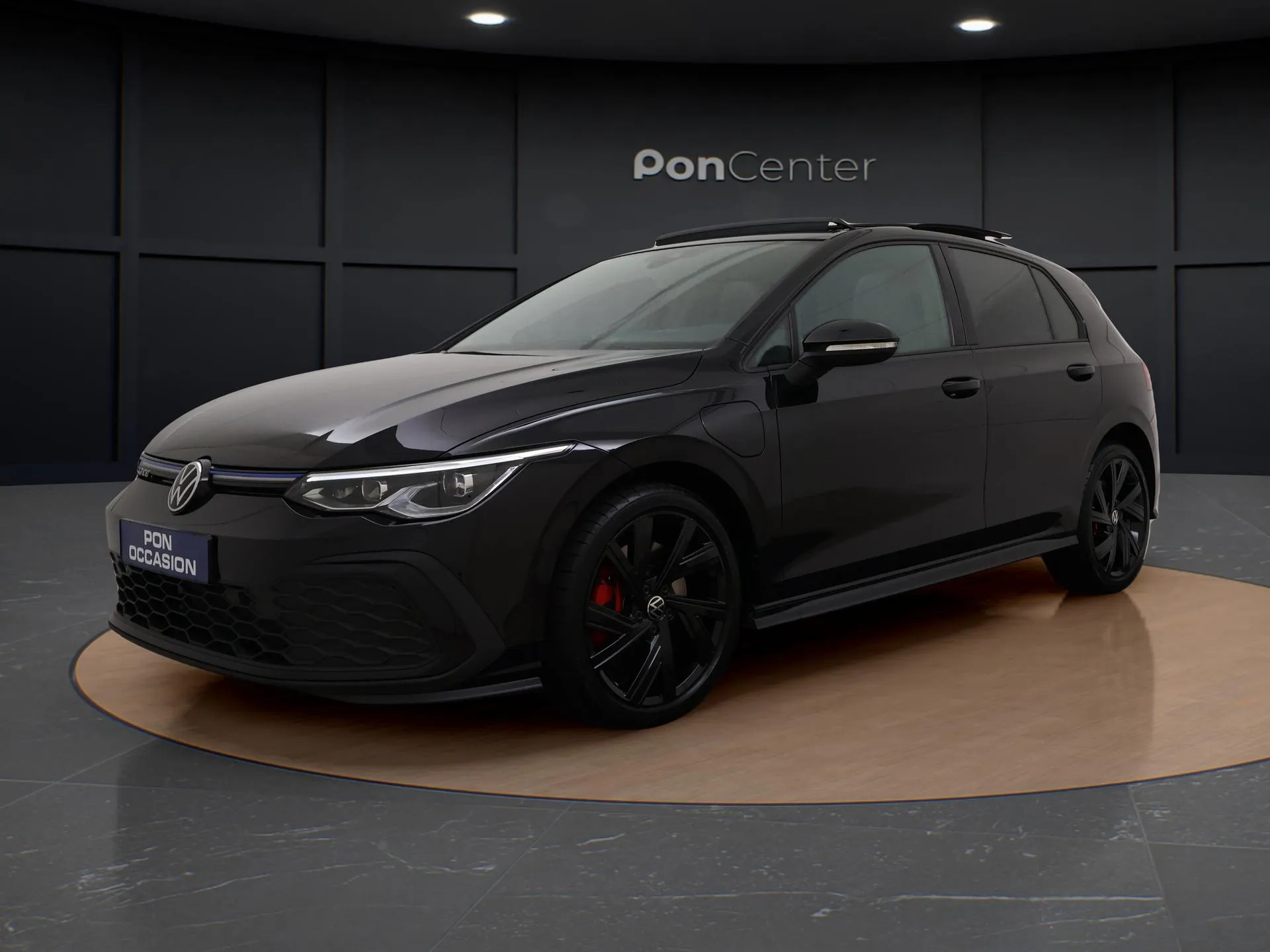 Volkswagen Golf — foto 1