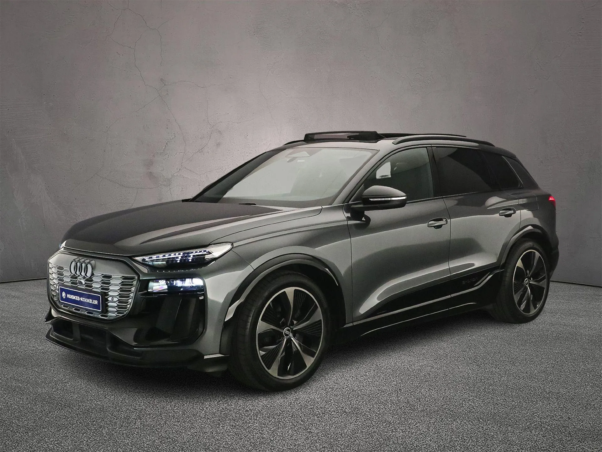 Audi SQ6 e-tron — foto 1