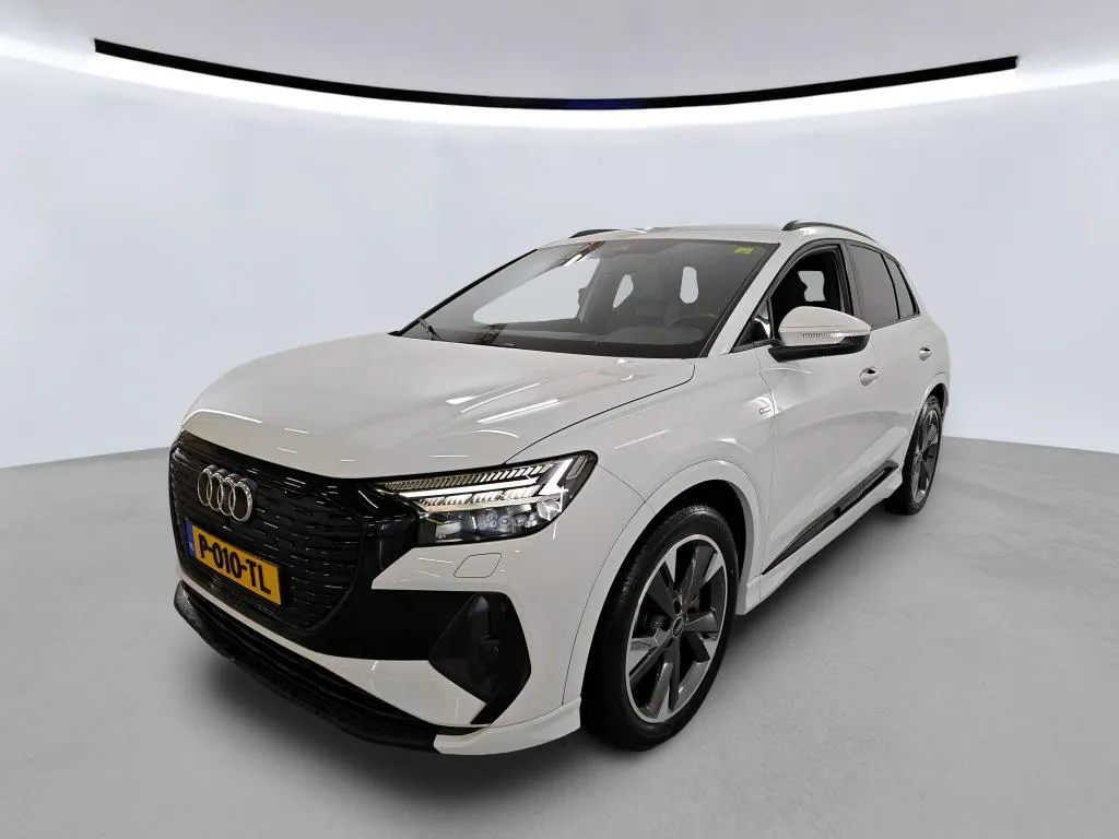 Audi Q4 e-tron — foto 1