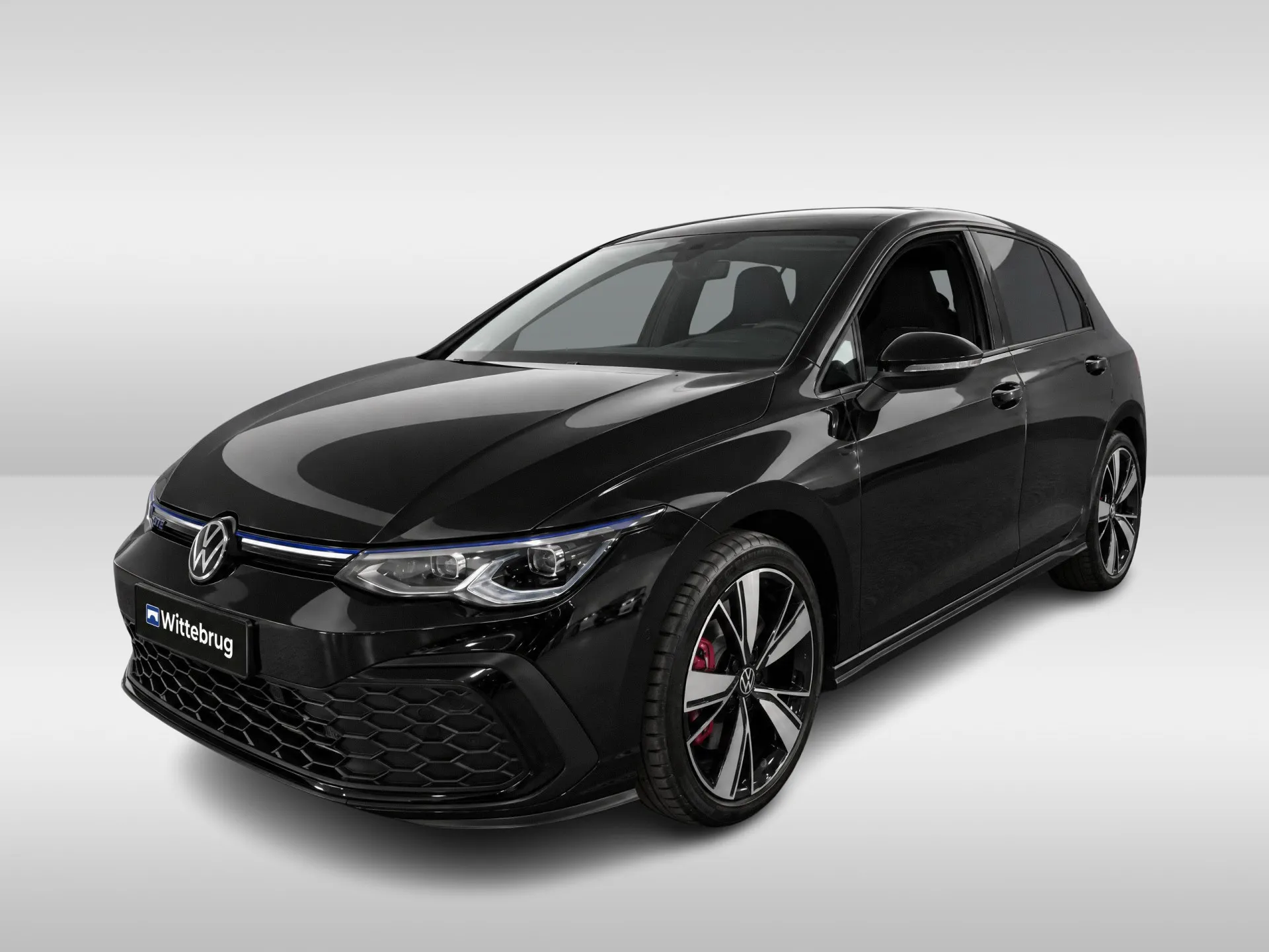 Volkswagen Golf — foto 1