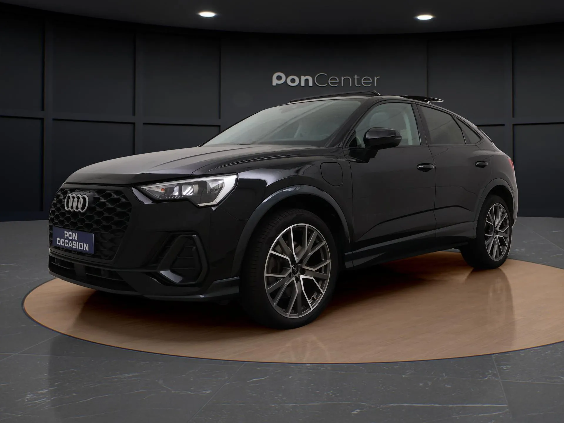 Audi Q3 — foto 1