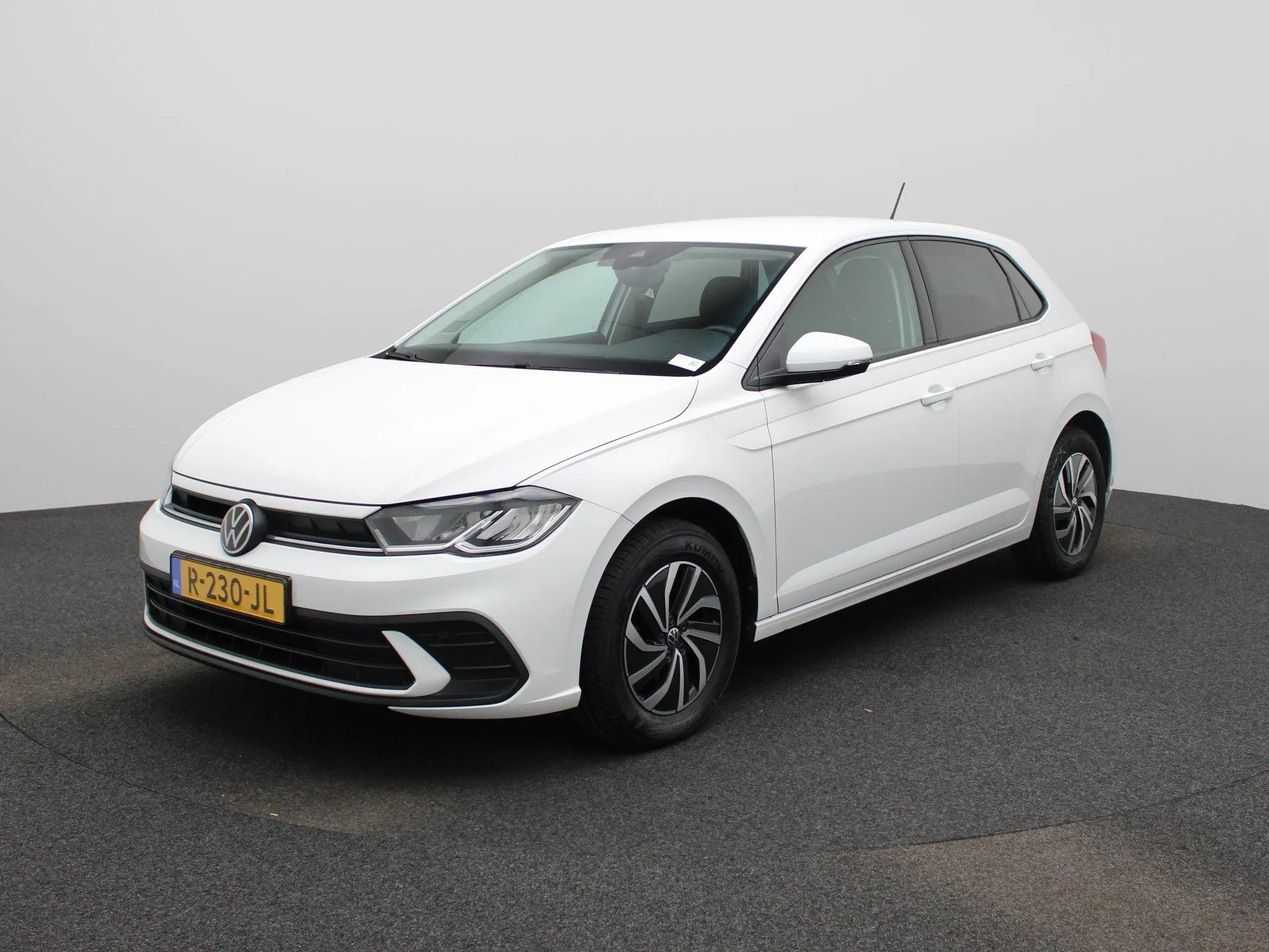 Volkswagen Polo — foto 1