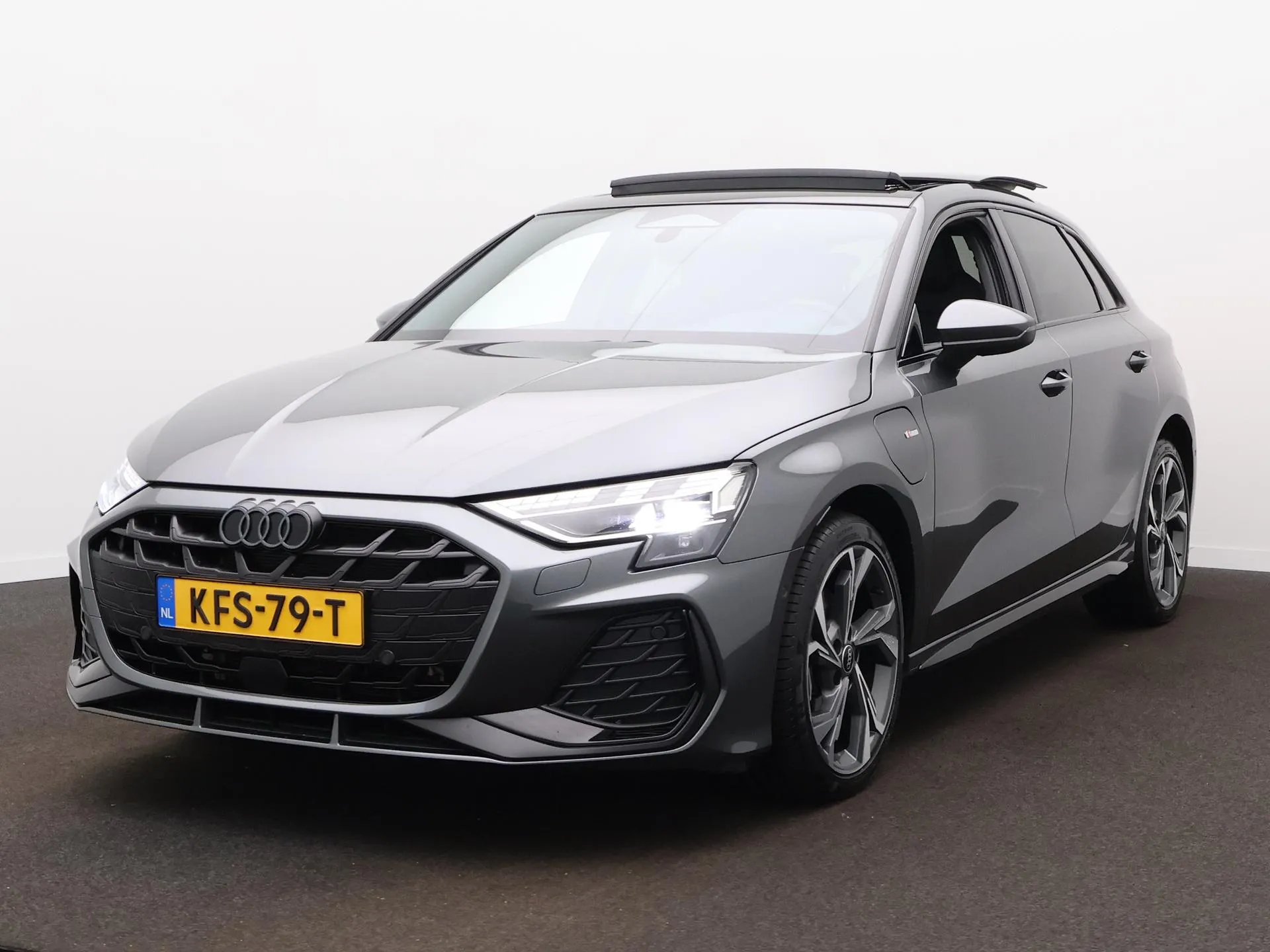 Audi A3 — foto 1