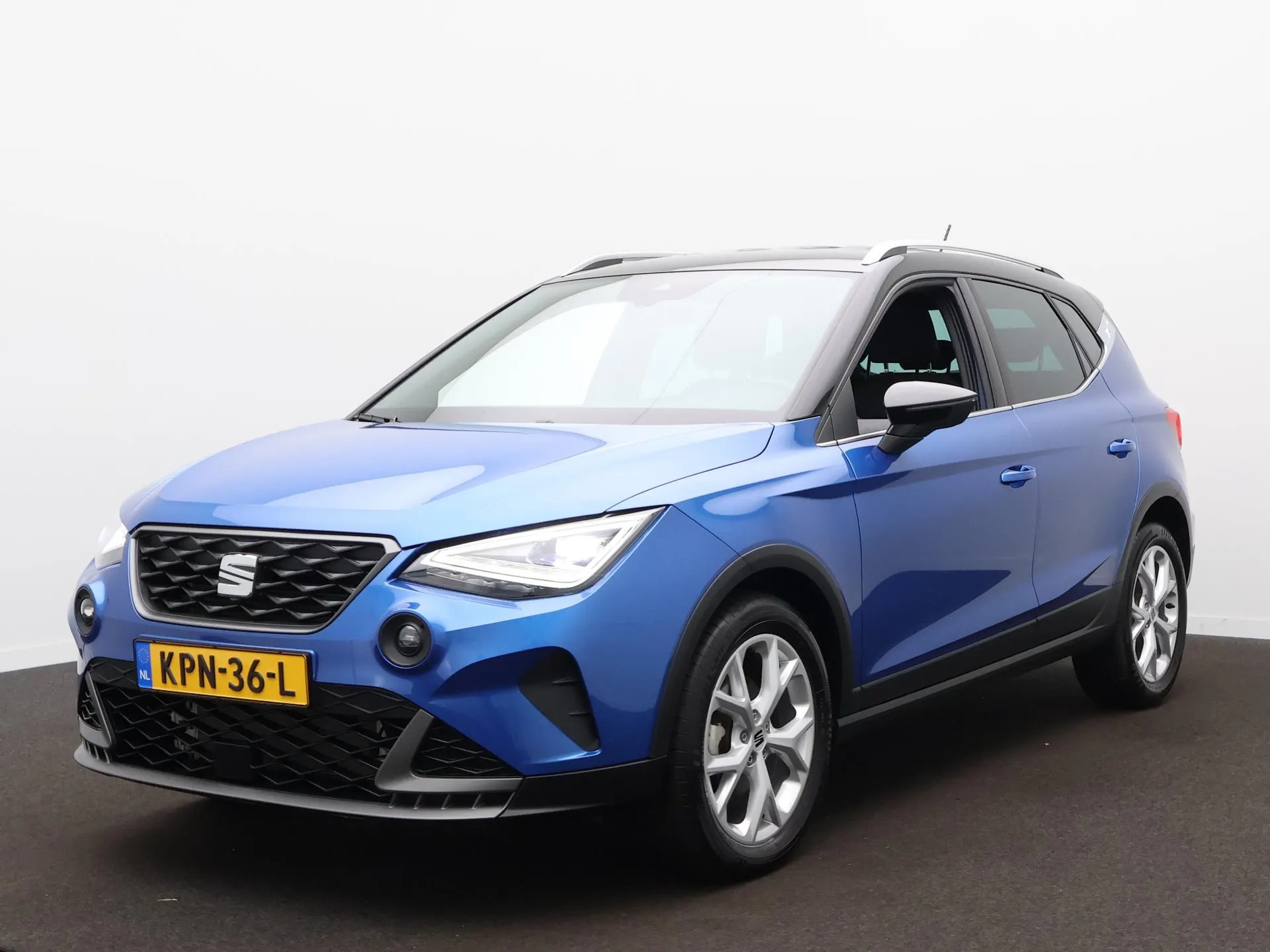 Seat Arona — foto 1