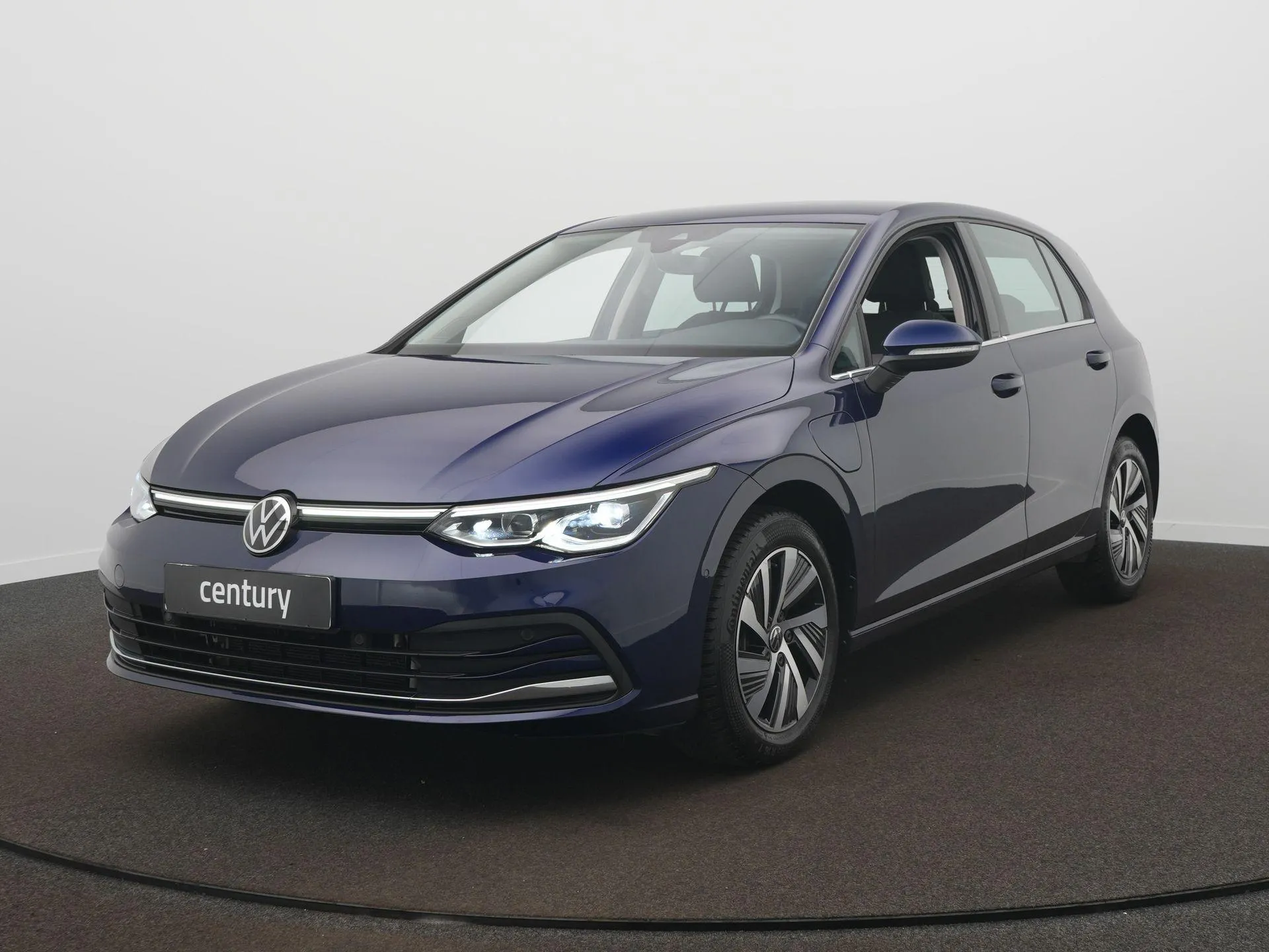 Volkswagen Golf — foto 1