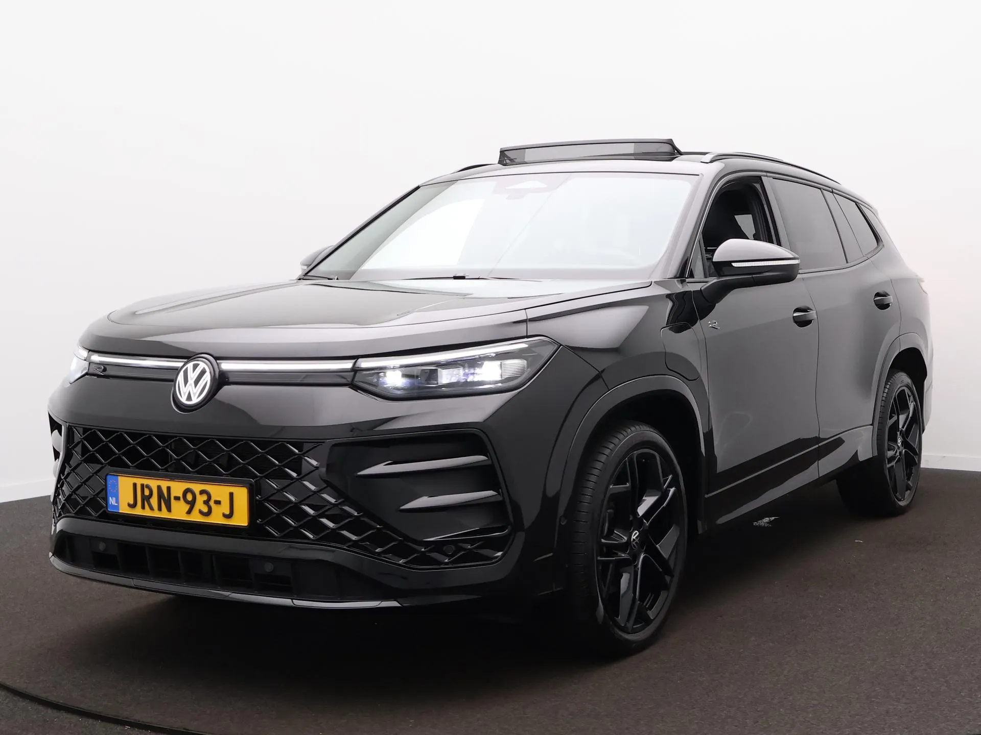 Volkswagen Tayron — foto 1