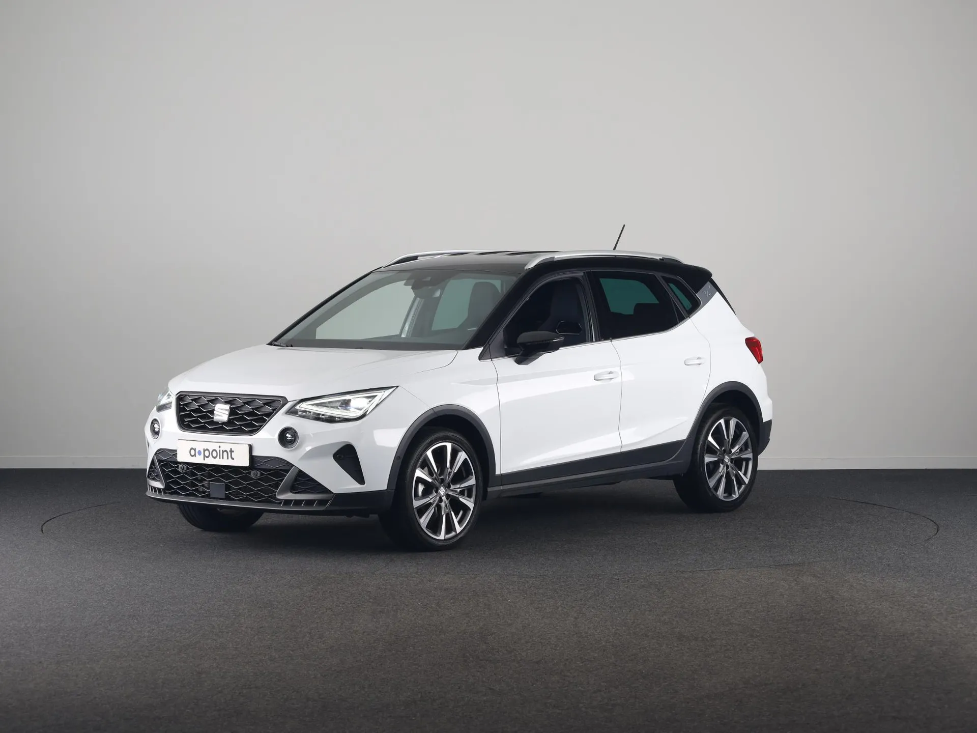 Seat Arona — foto 1