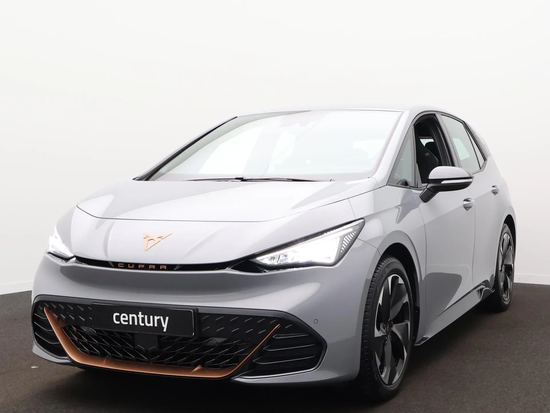 Cupra Born — foto 1
