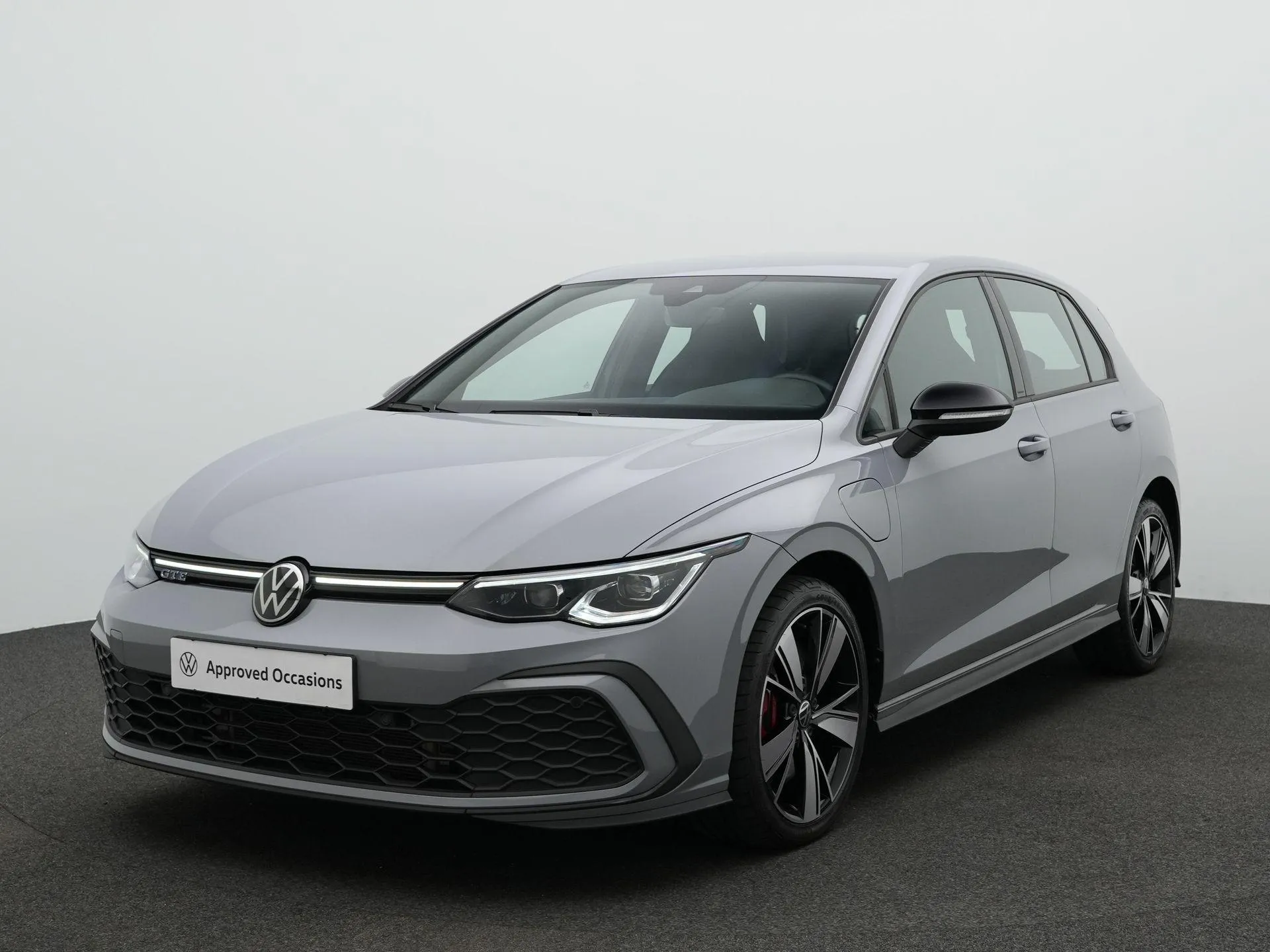 Volkswagen Golf — foto 1