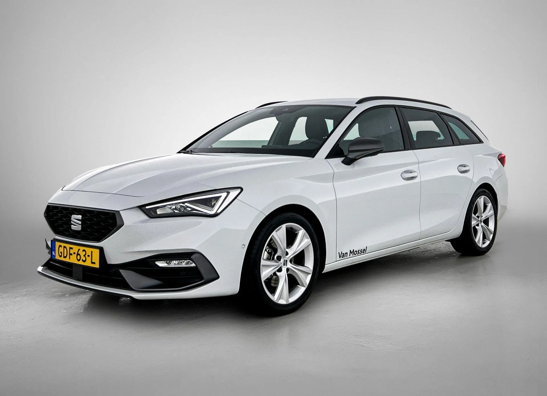 Seat Leon — foto 1