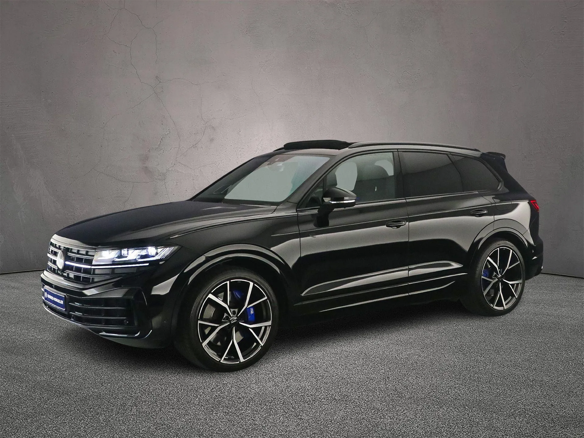 Volkswagen Touareg — foto 1
