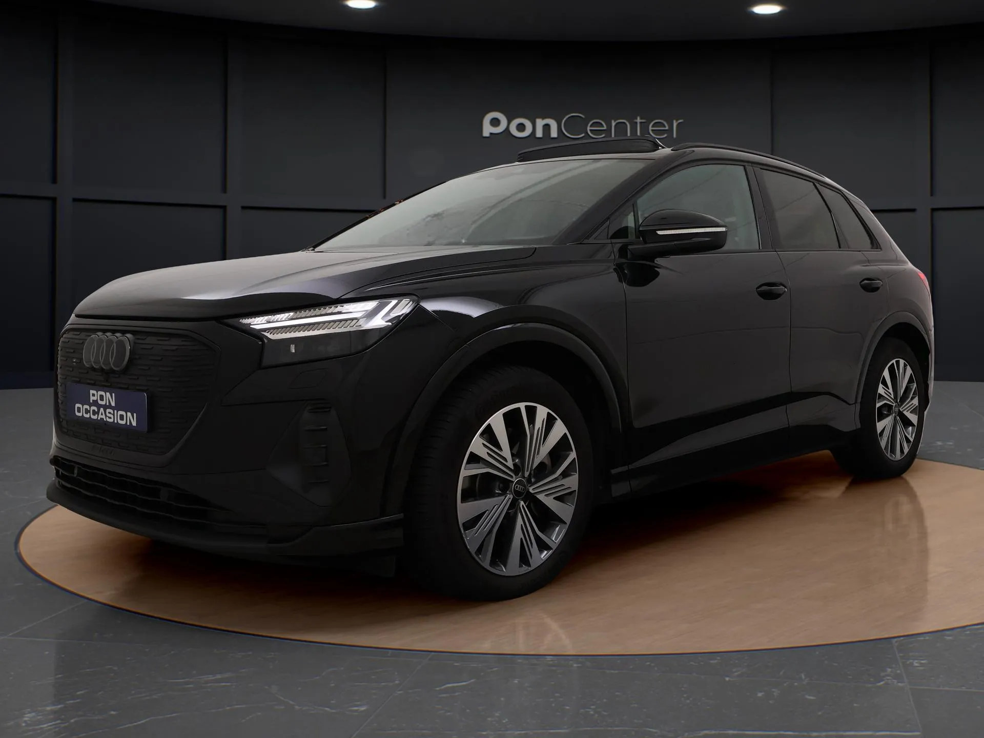 Audi Q4 e-tron — foto 1