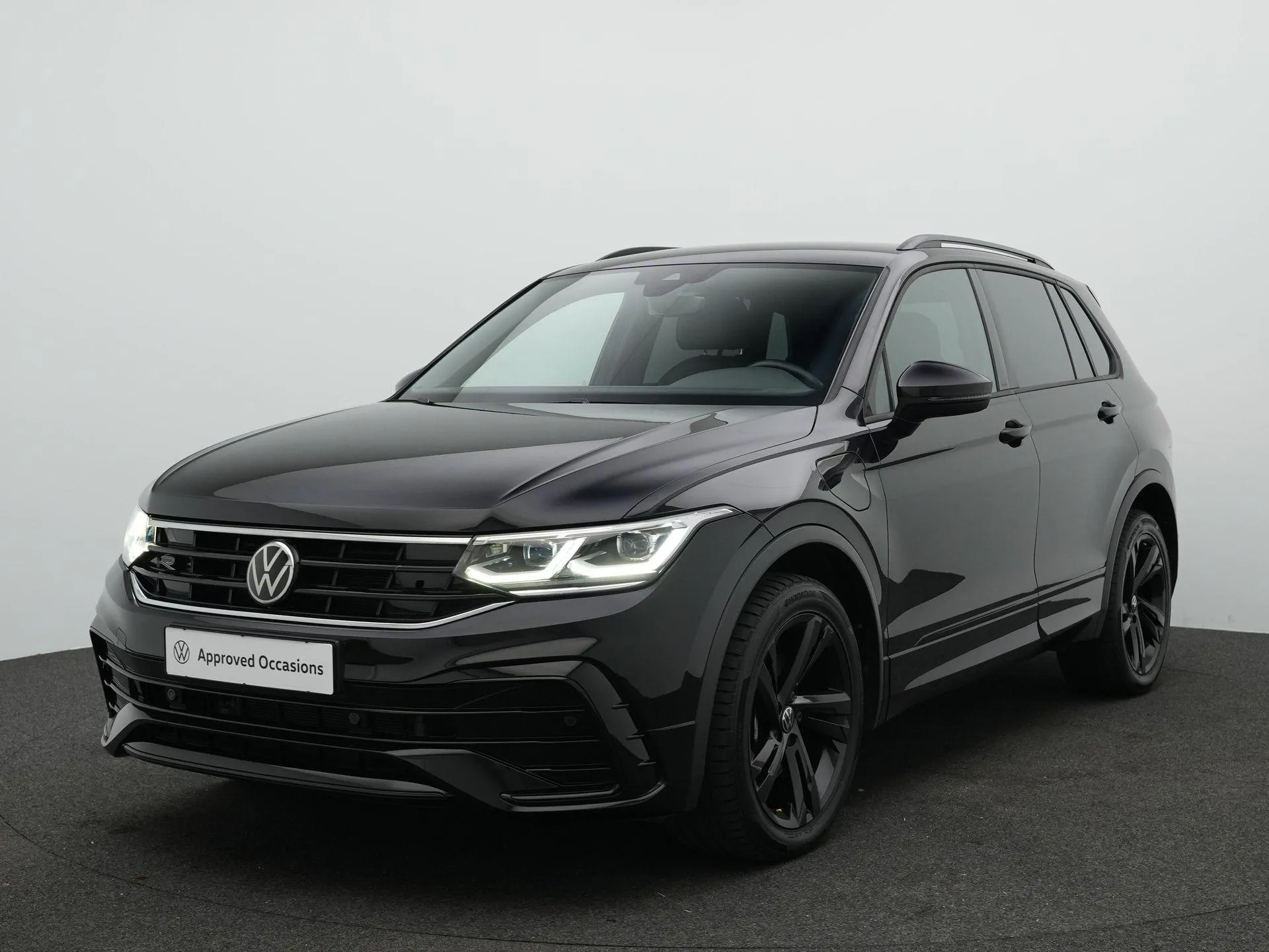 Volkswagen Tiguan — foto 1